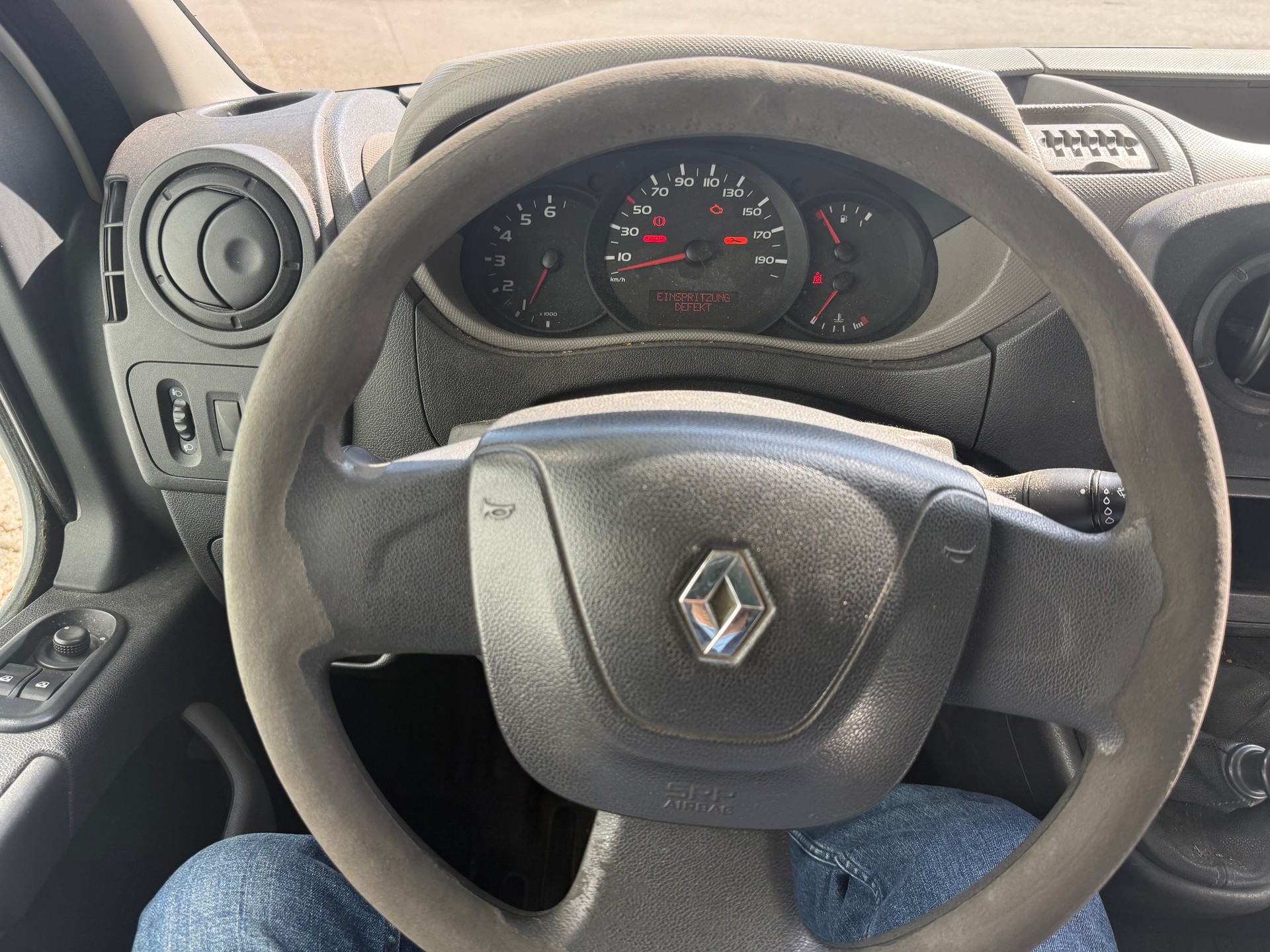 RENAULT Master T35 2.3dCi L2H2-image-11