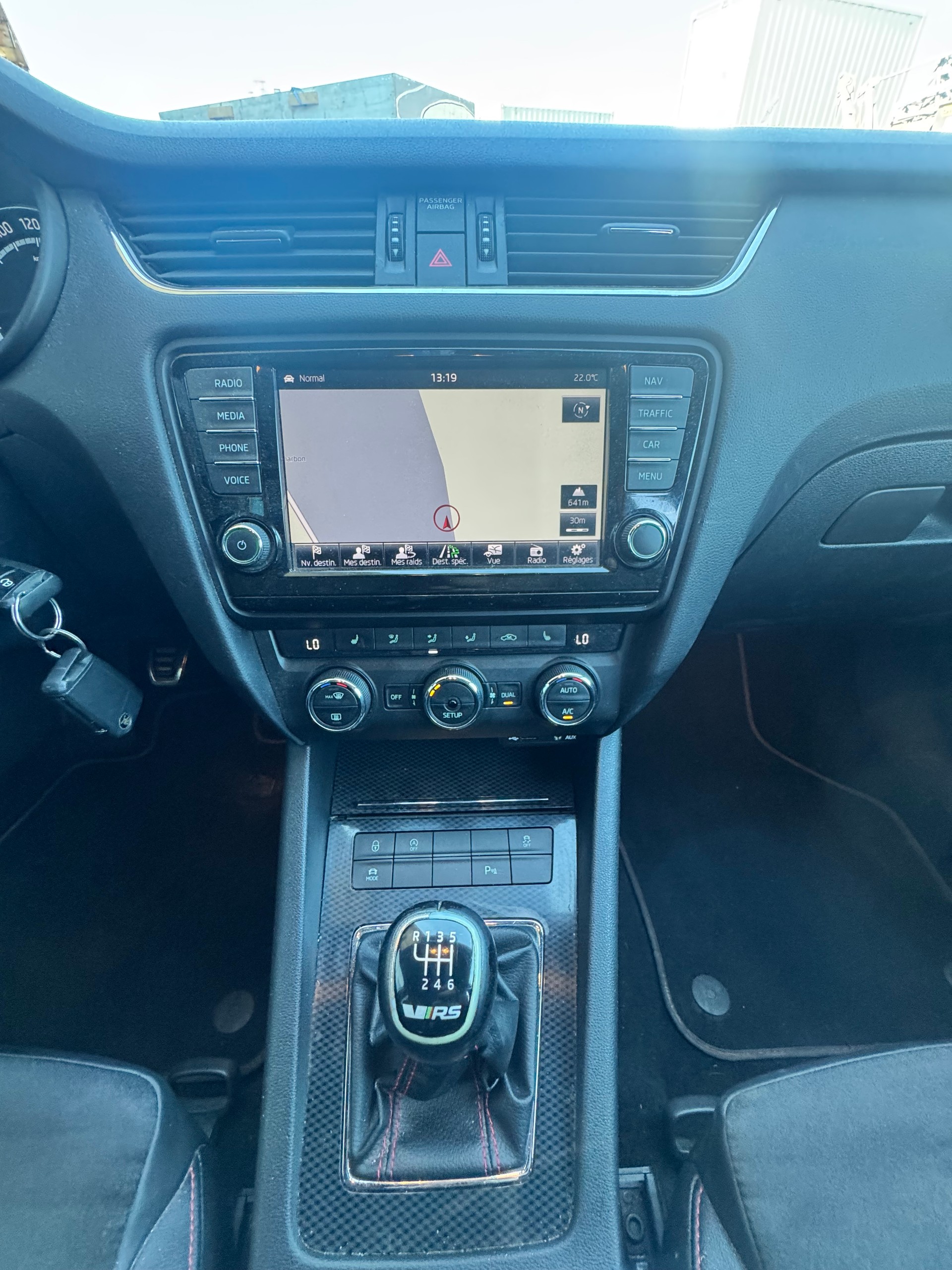 SKODA Octavia Combi 2.0 TSI RS-image-6