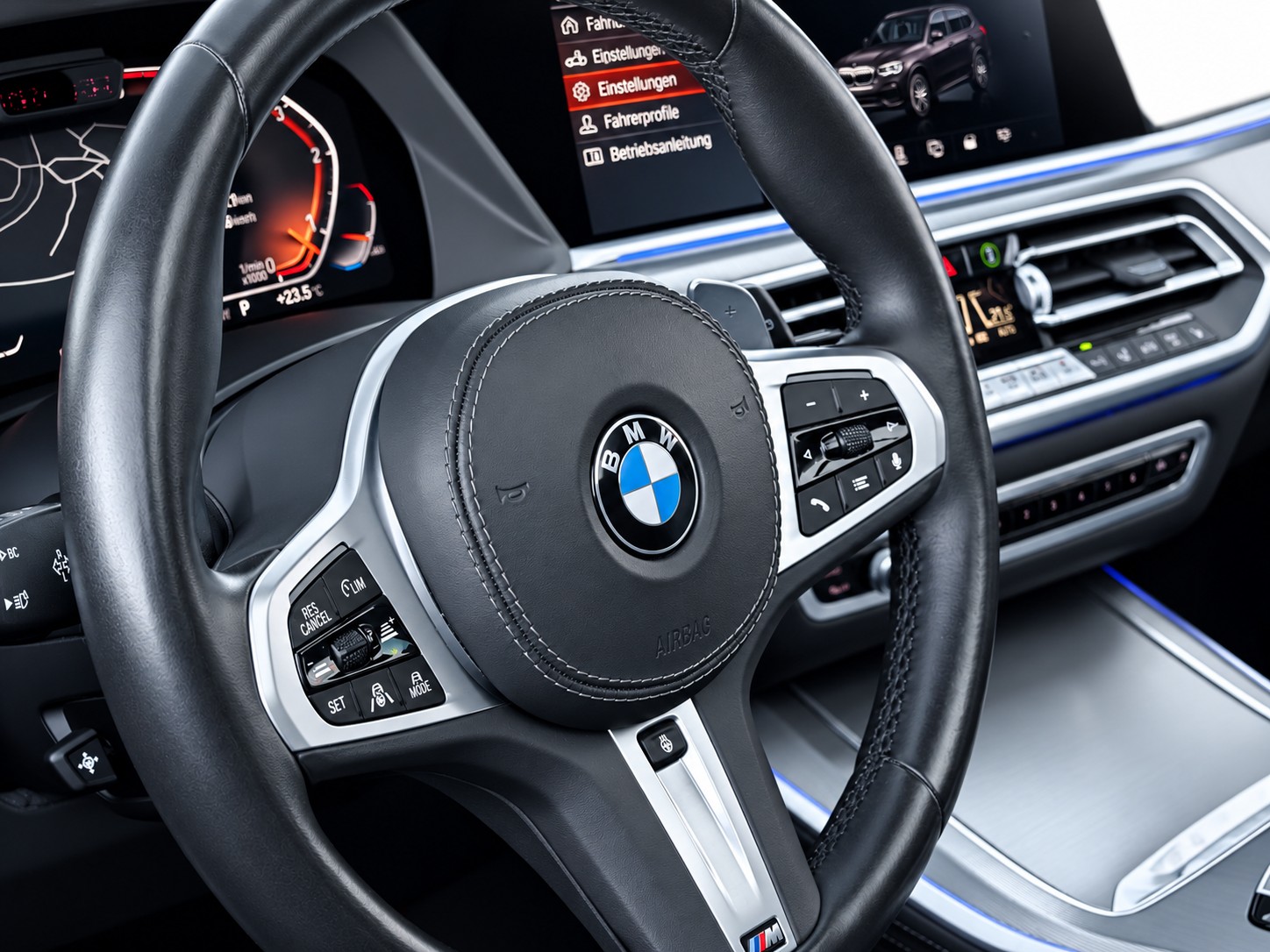 BMW X5 30d xDrive SAG * CH FAHRZEUG *-image-14