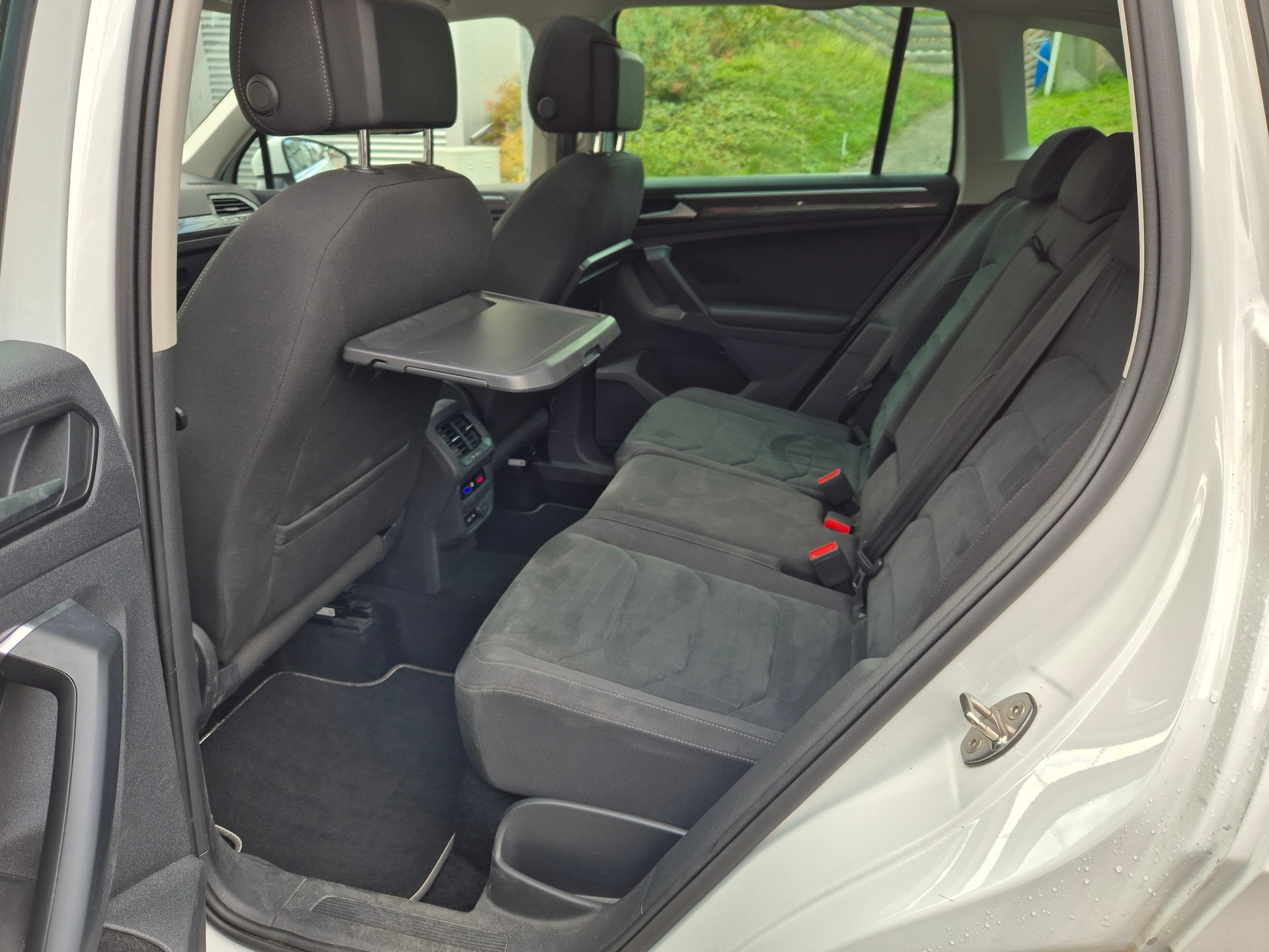 VW Tiguan Allspace 2.0TSI Highline 4Motion DSG-image-5