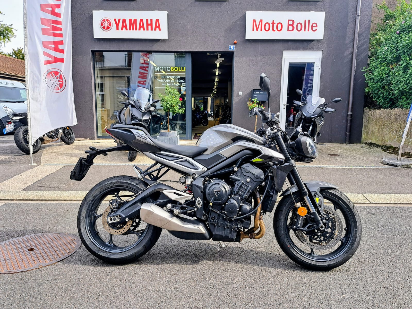 TRIUMPH Street Triple R 765