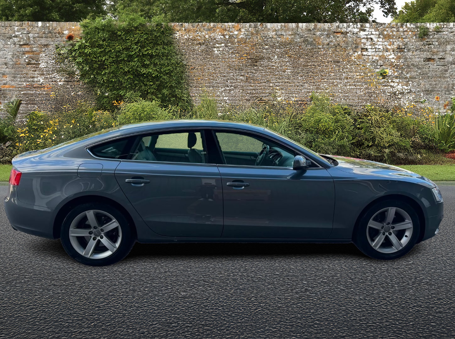 AUDI A5 Sportback 2.0 TFSI Attraction multitronic-image-5