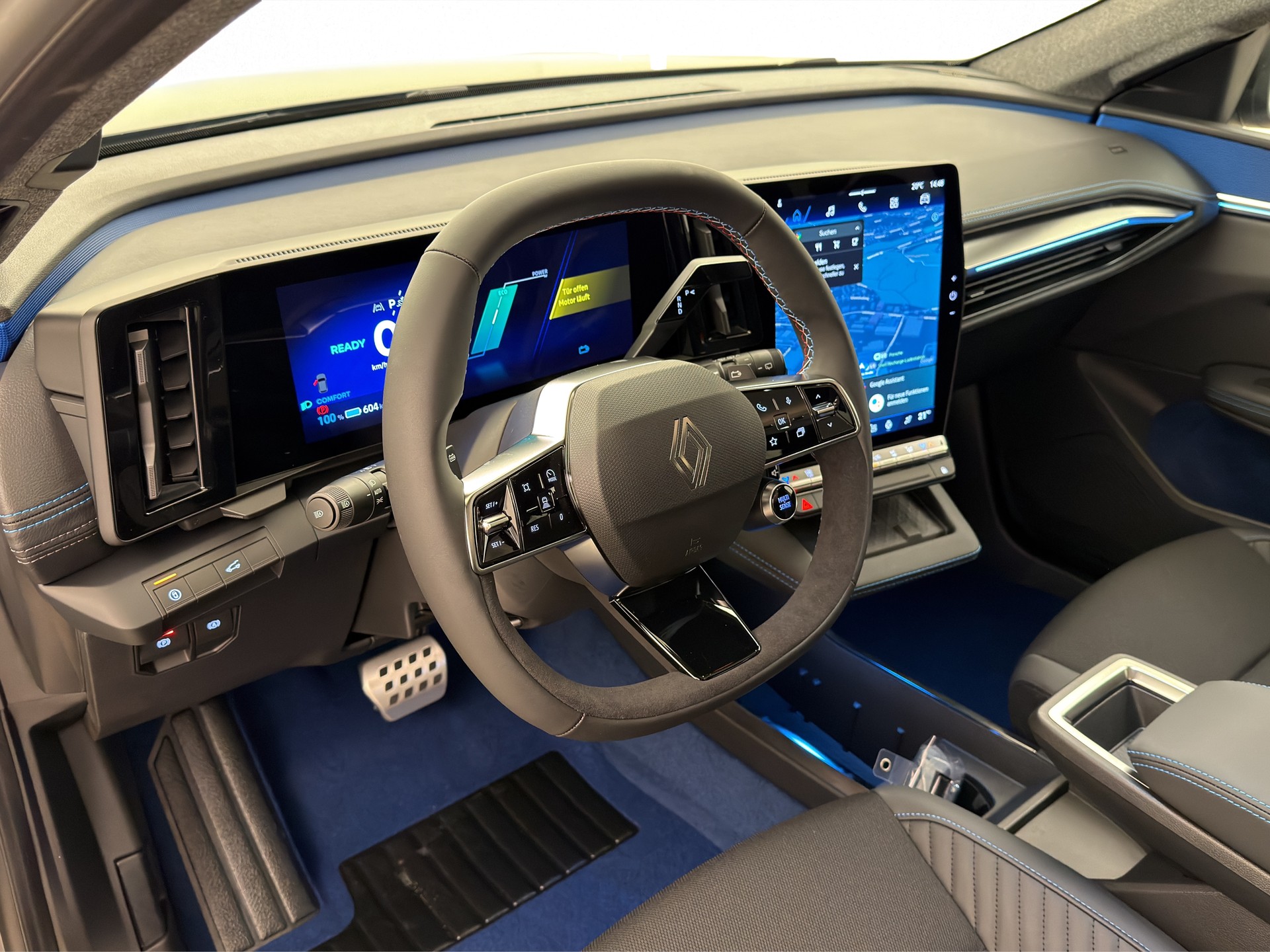 RENAULT Scénic E-Tech esprit Alpine-image-13