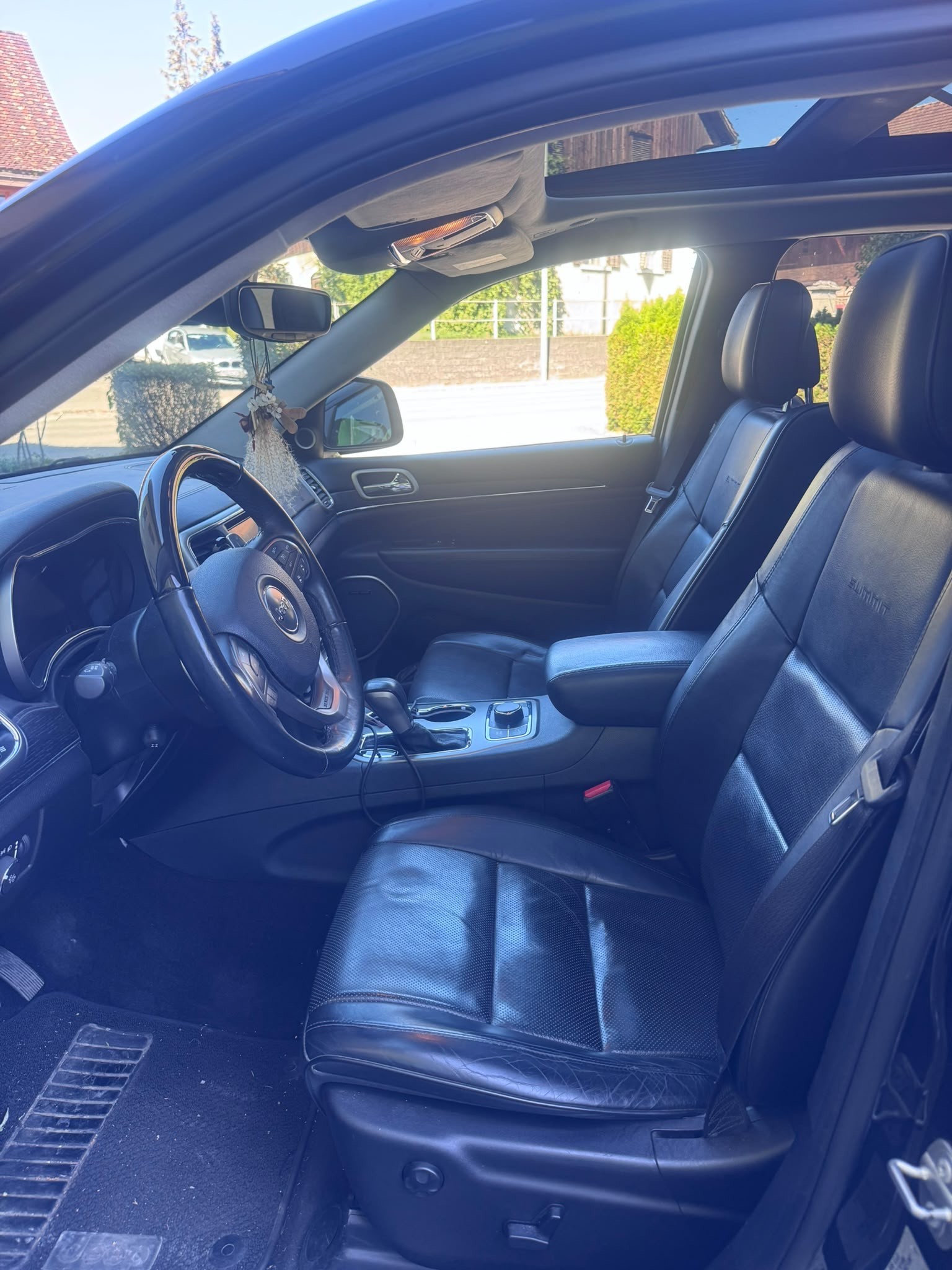 JEEP 3.0 CRD 250 Summit-image-3