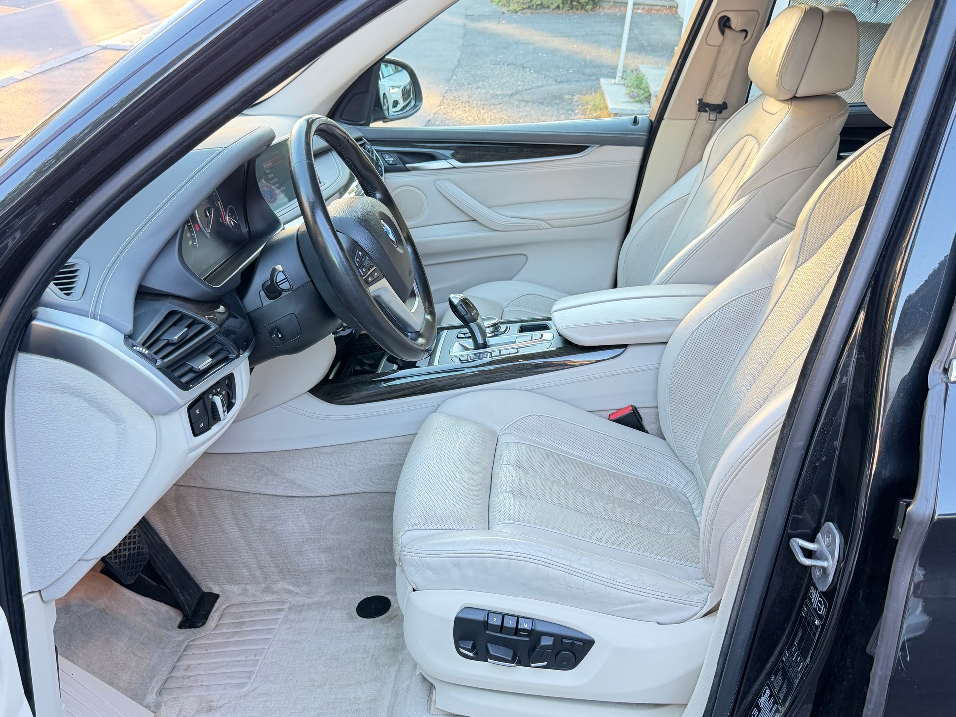 BMW X5 xDrive 30d Steptronic-image-5
