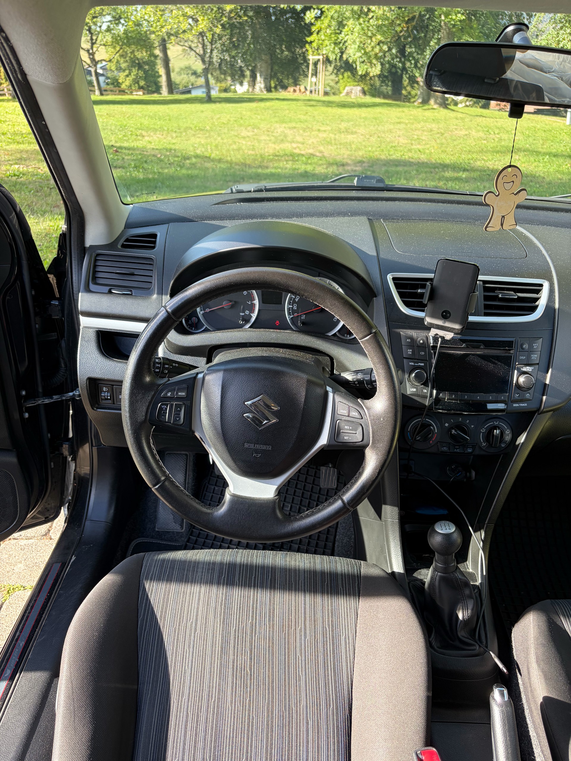 SUZUKI Swift 1.2 Piz Sulai 4x4-image-2