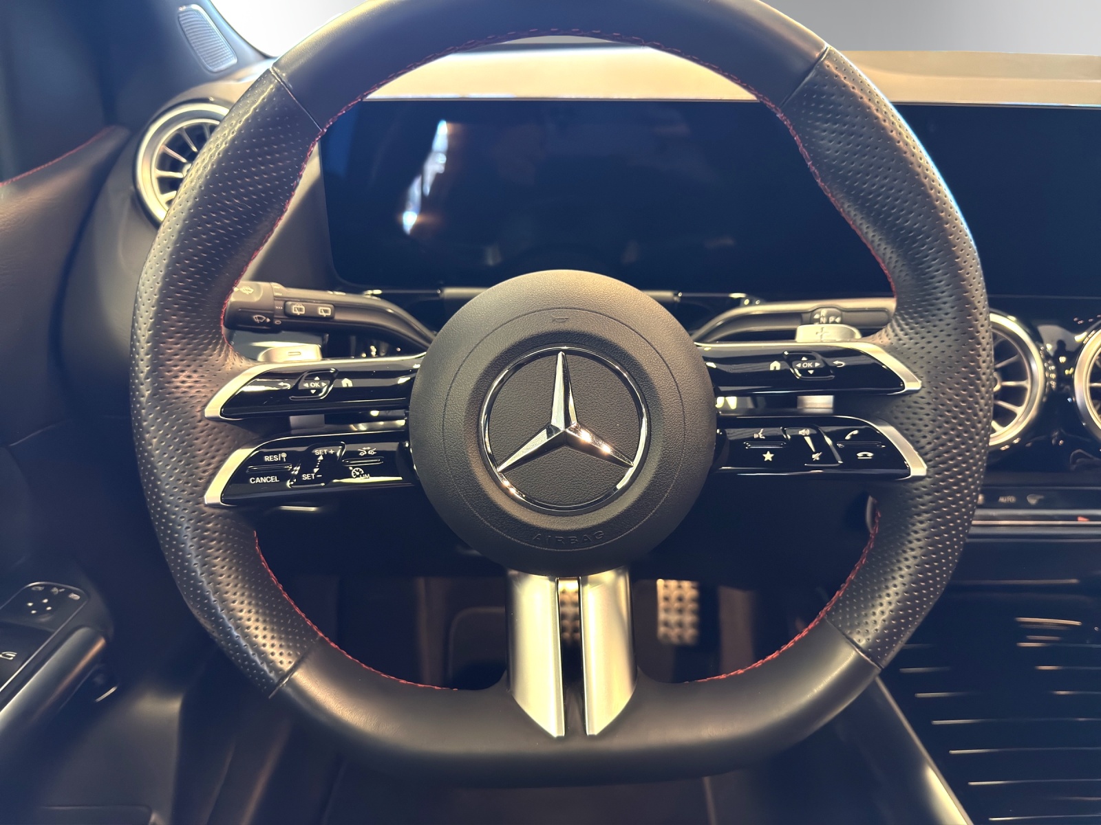 Image MERCEDES-BENZ B-200 B 200 7G-DCT