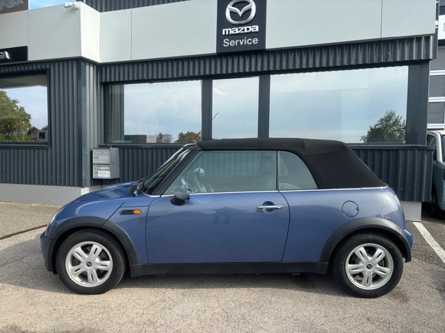MINI One Cabriolet-image-1