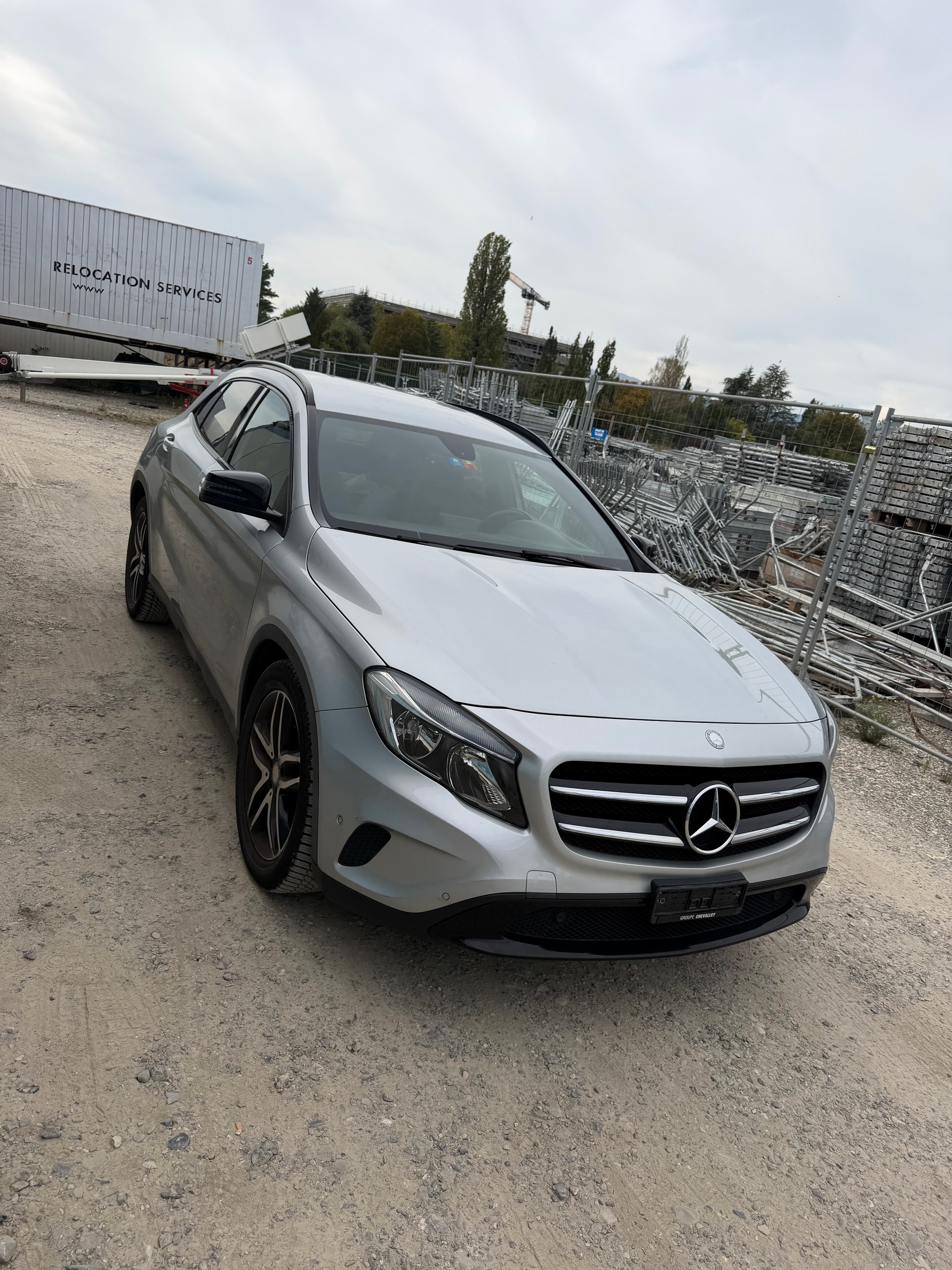 MERCEDES-BENZ GLA 200 7G-DCT-image-1