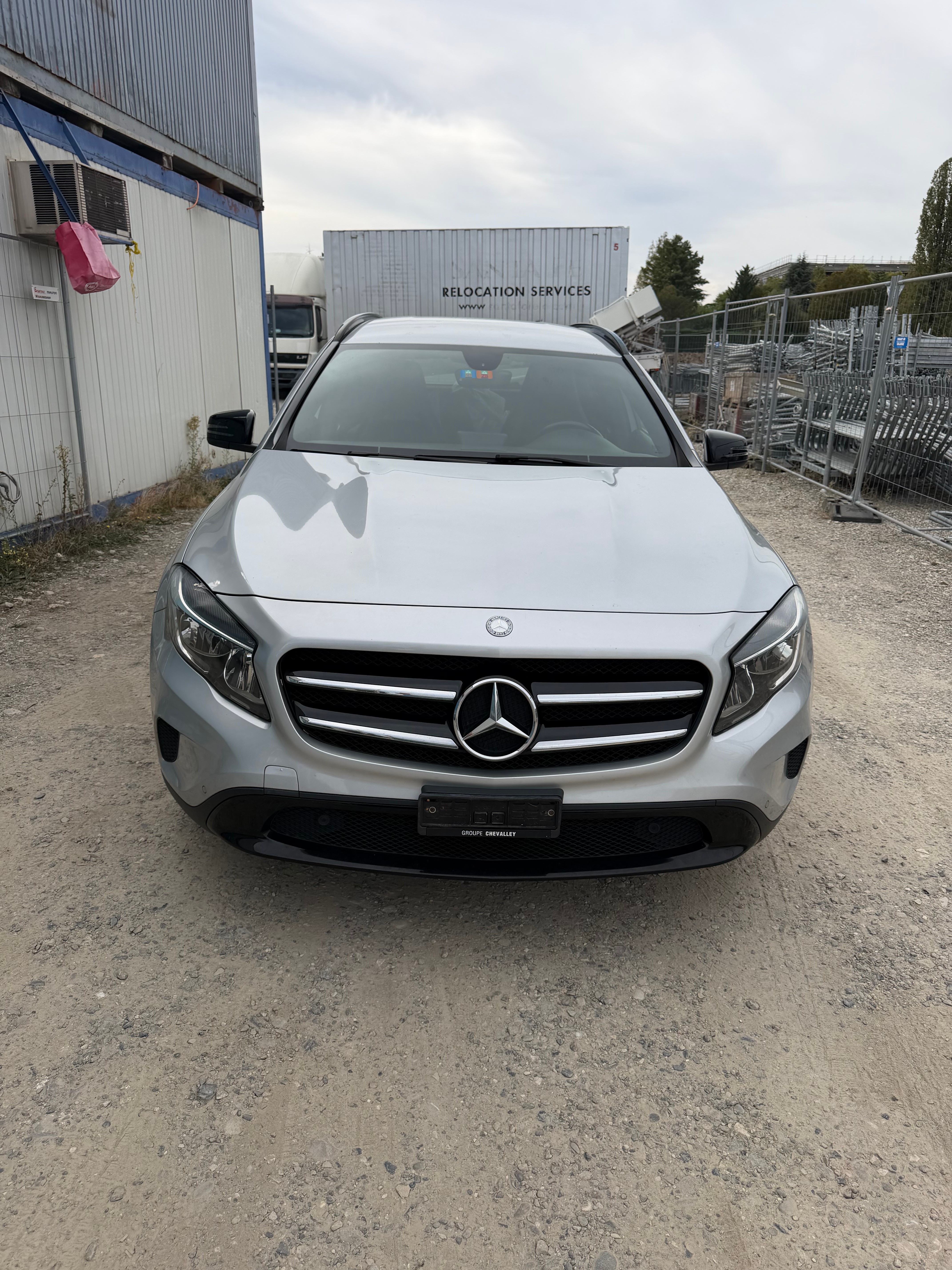 Car photo