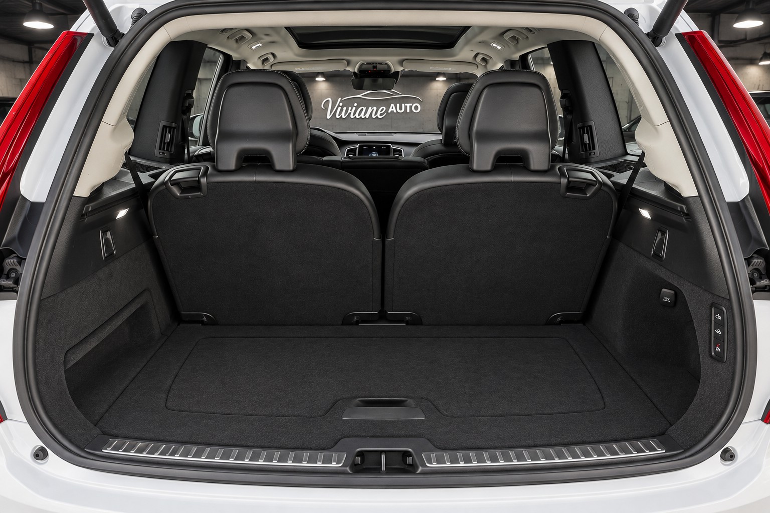VOLVO XC90 T8 AWD Inscription Geartronic-image-9