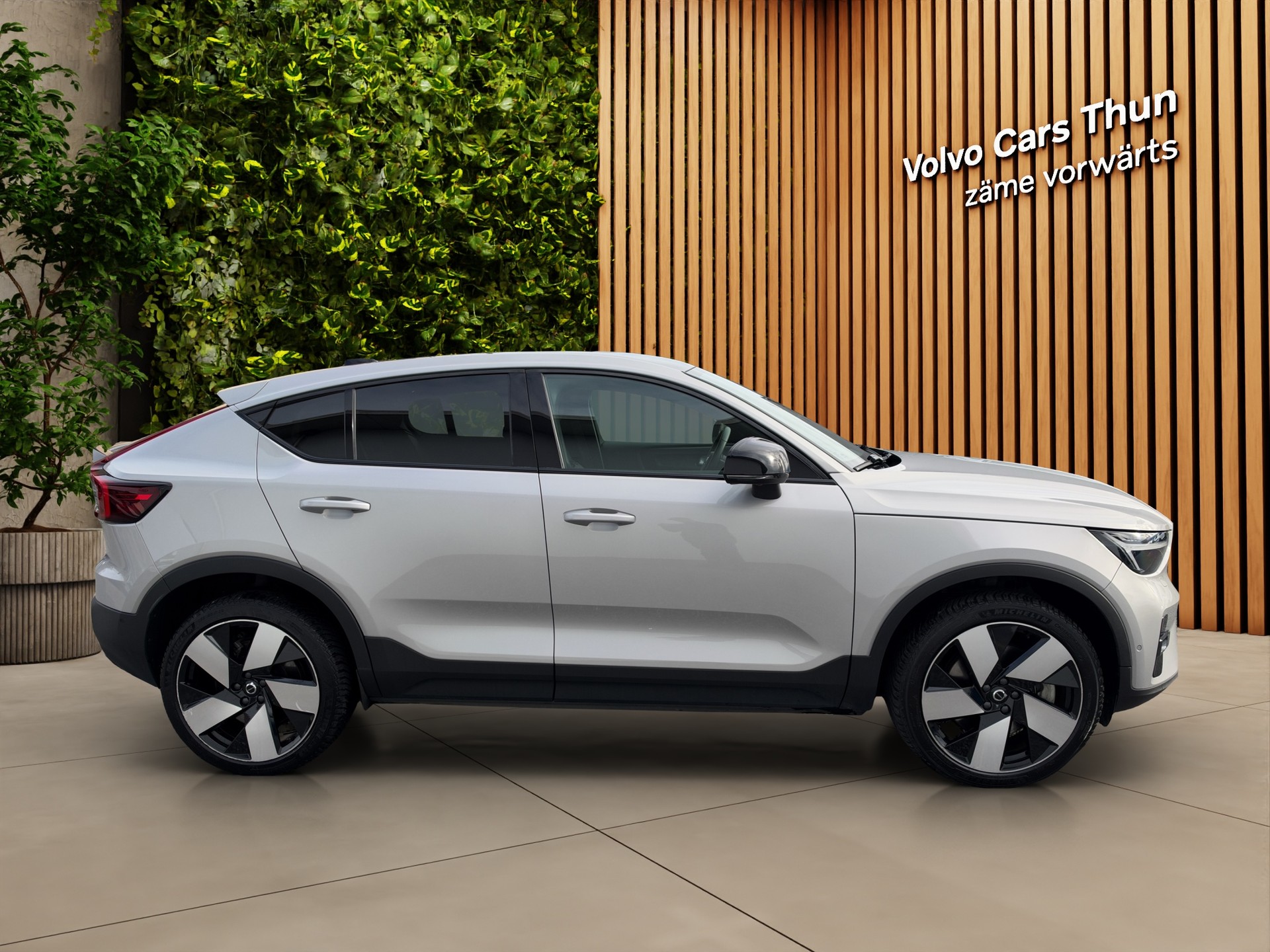 VOLVO C40 P8 Twin Recharge Ultimate AWD-showroom-element-3