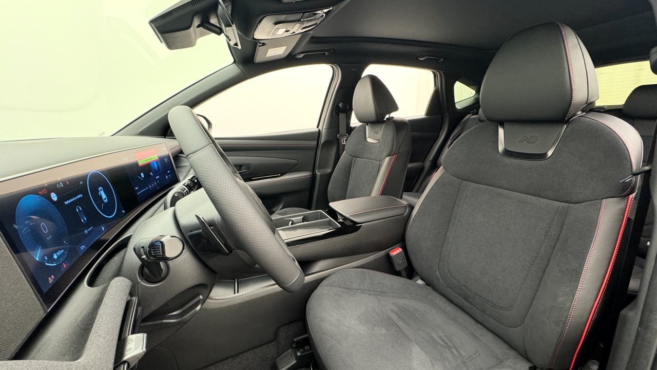 HYUNDAI Tucson 1.6 TGDI PHEV N-Line 4WD-image-4