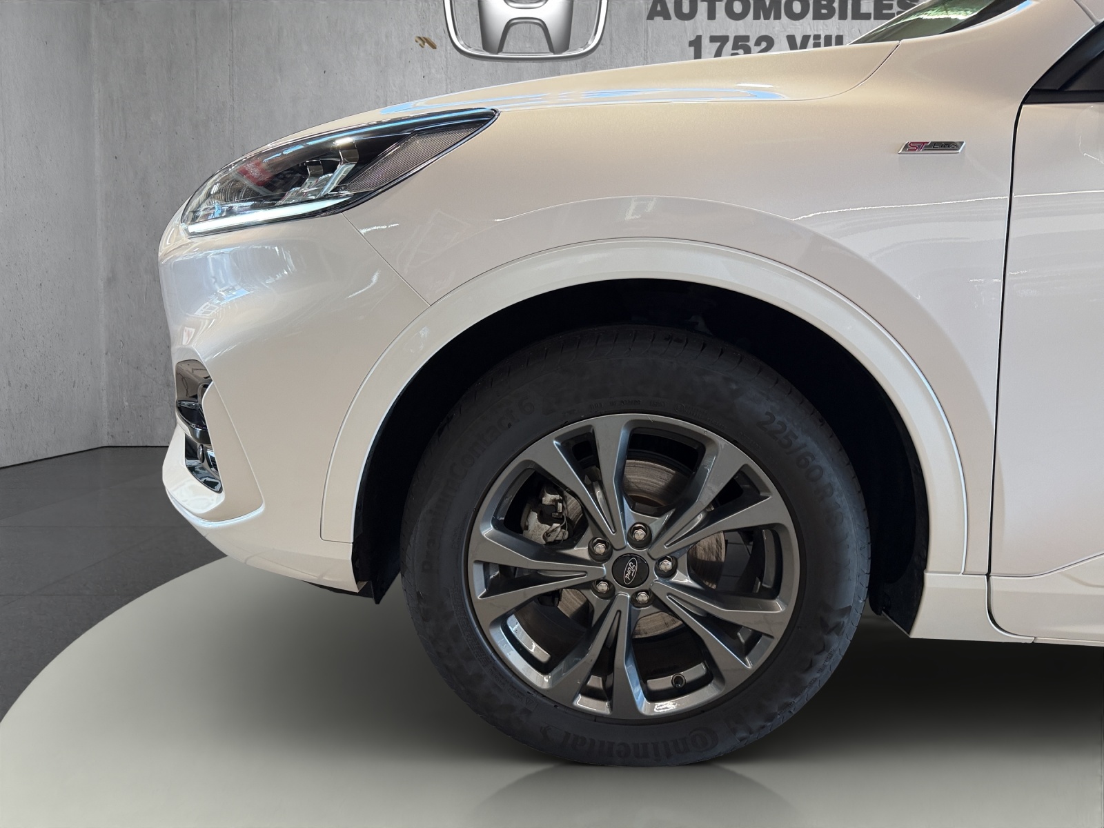 FORD Kuga 2.5 Hybrid ST-Line 4x4-image-15