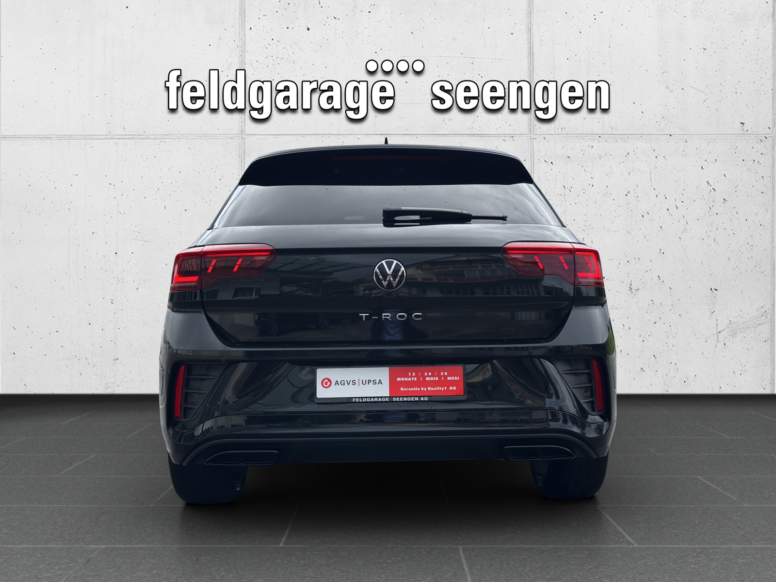 VW T-Roc 1.5 TSI EVO R-Line DSG mit AHK, Design-Paket "Black Style" & Rückfahrkamera-image-5