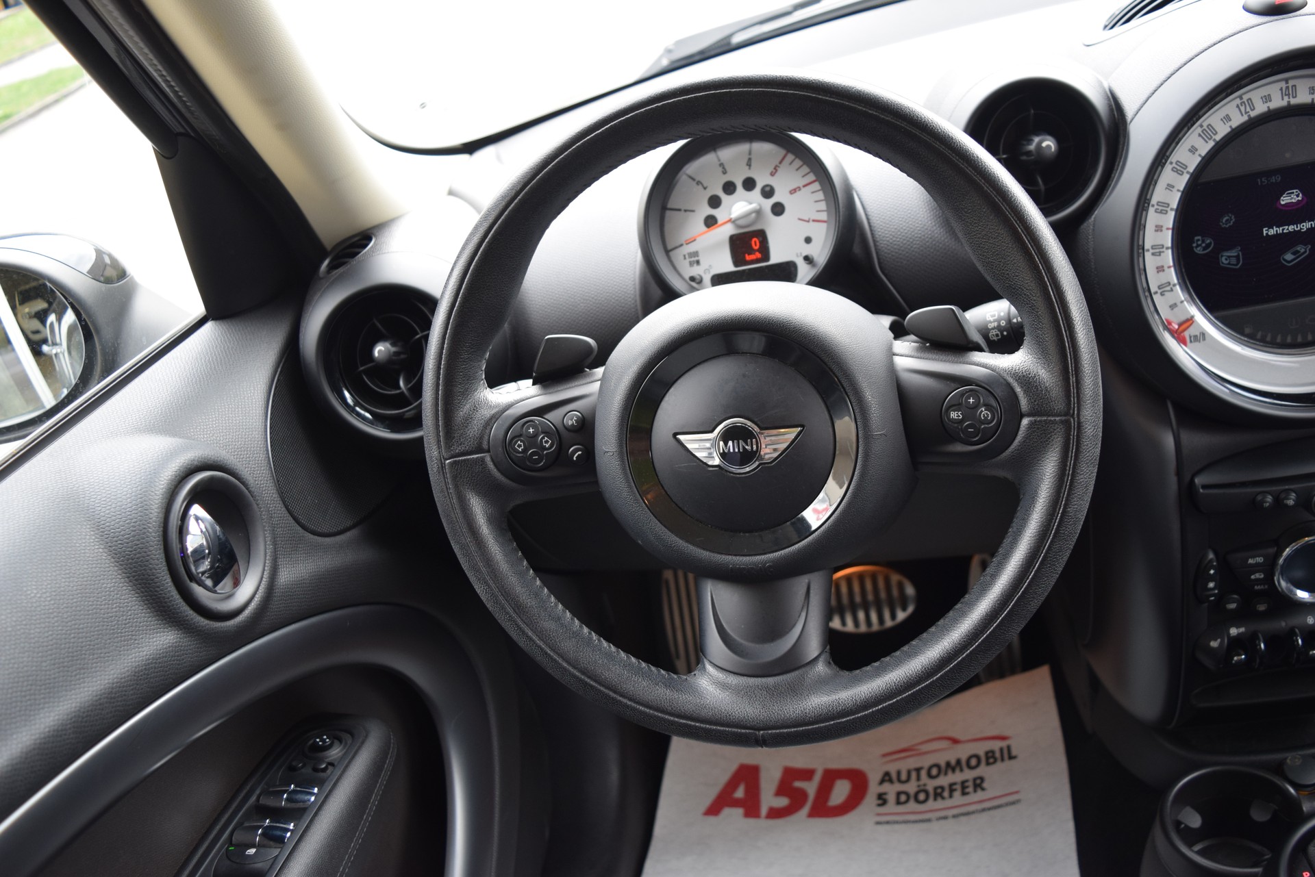 MINI Countryman Cooper SD ALL4 Steptronic-image-13