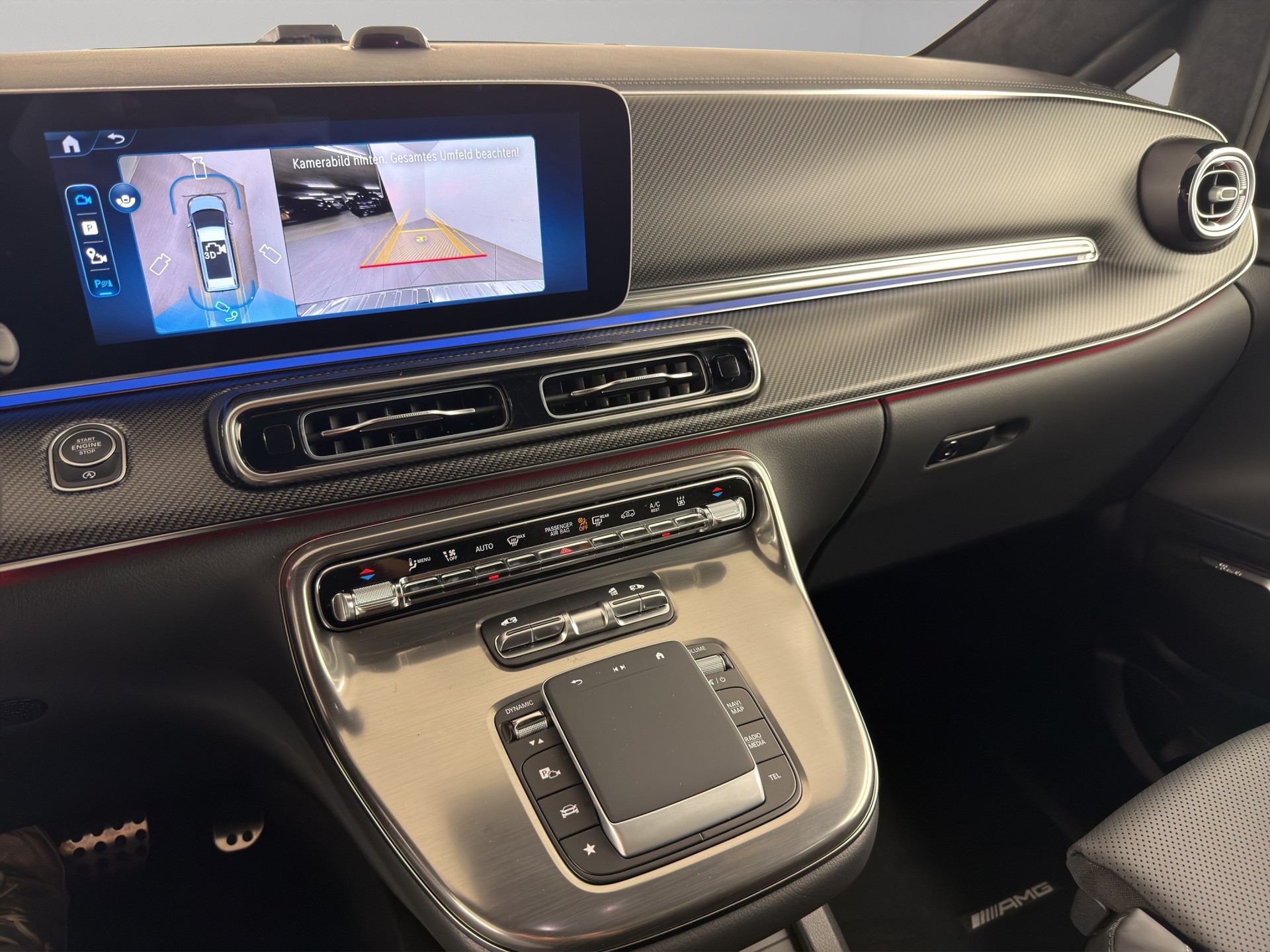 MERCEDES-BENZ V 300 d Swiss Ed. lang 4matic Van-image-14