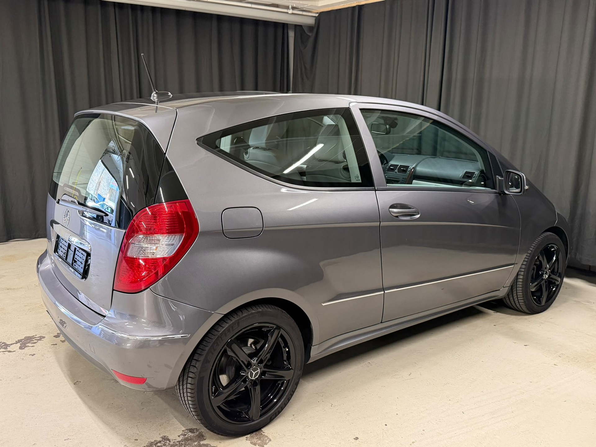 MERCEDES-BENZ A 200 T Avantgarde Autotronic-image-3