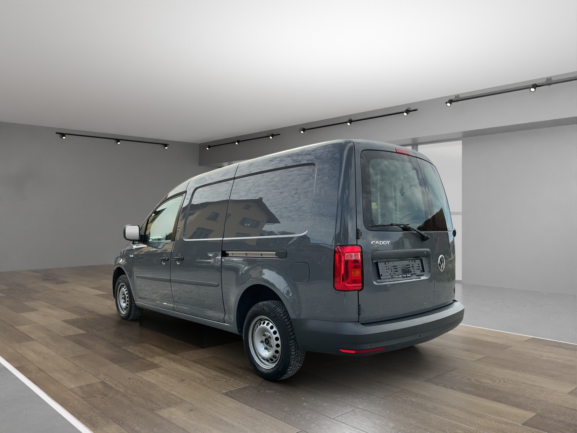 VW Caddy Maxi 2.0TDI 4Motion-image-3