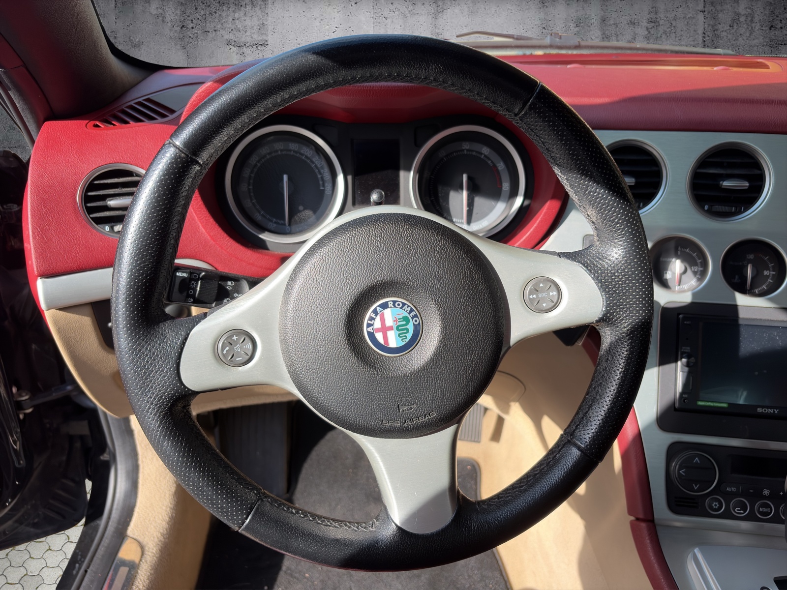 ALFA ROMEO Spider 3.2 JTS Q4-image-11