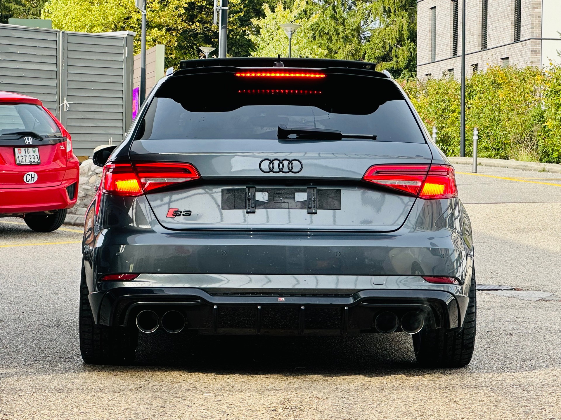 AUDI S3 Sportback 2.0 TFSI quattro S-tronic-image-10
