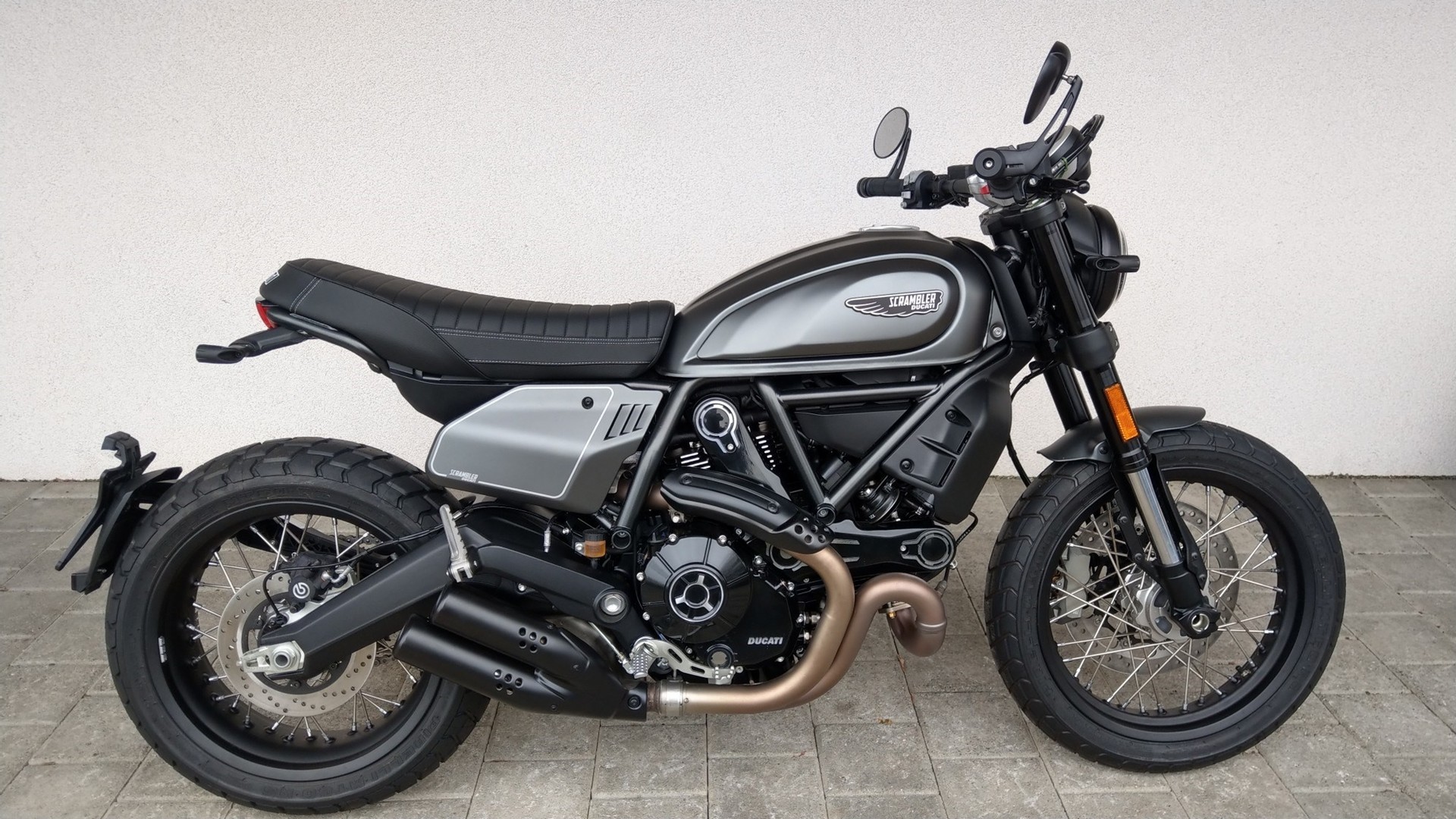 DUCATI SCRAMBLER NIGHTSHIFT 2022