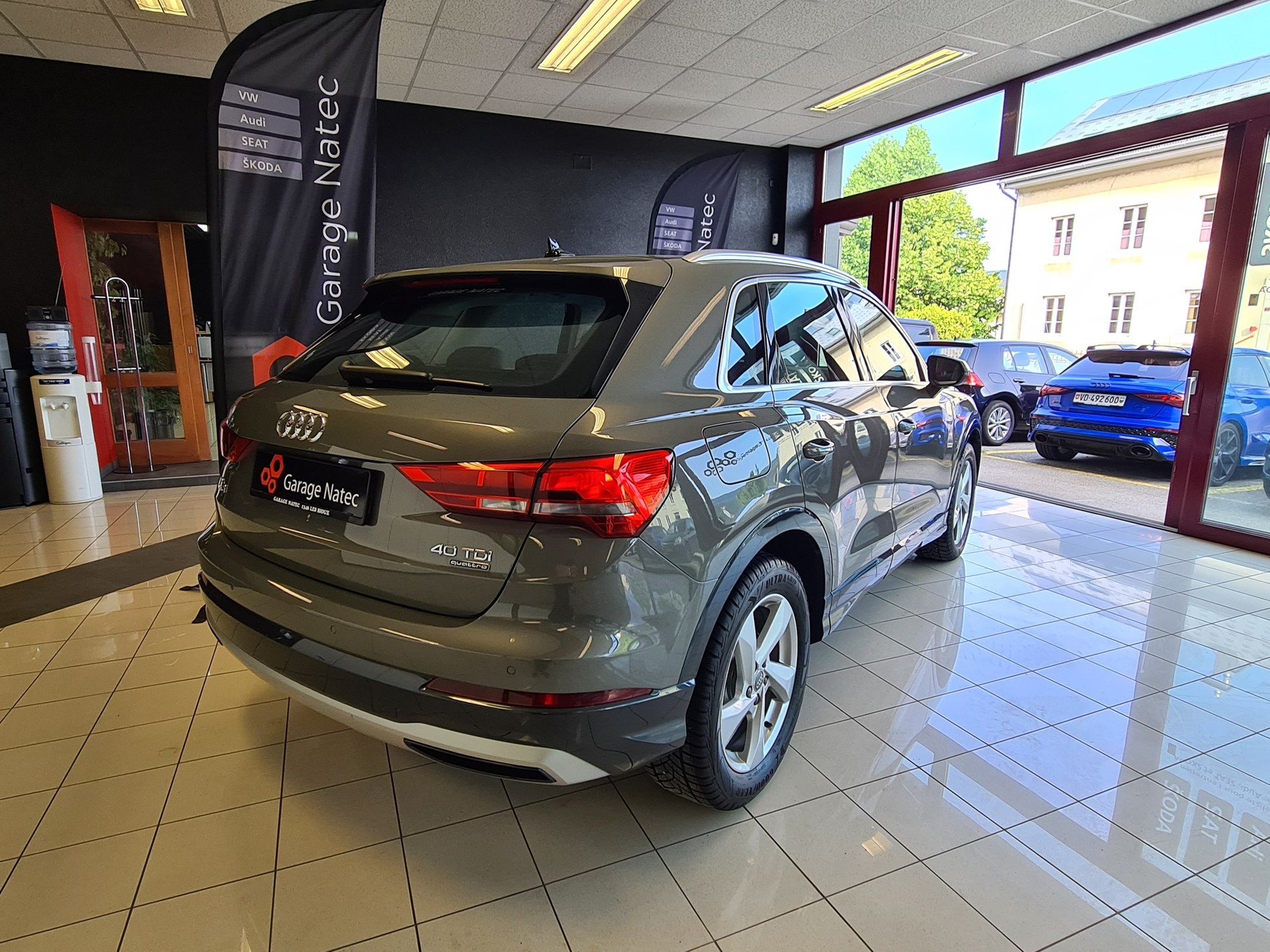 AUDI Q3 40 TDI advanced quattro S-tronic-image-7