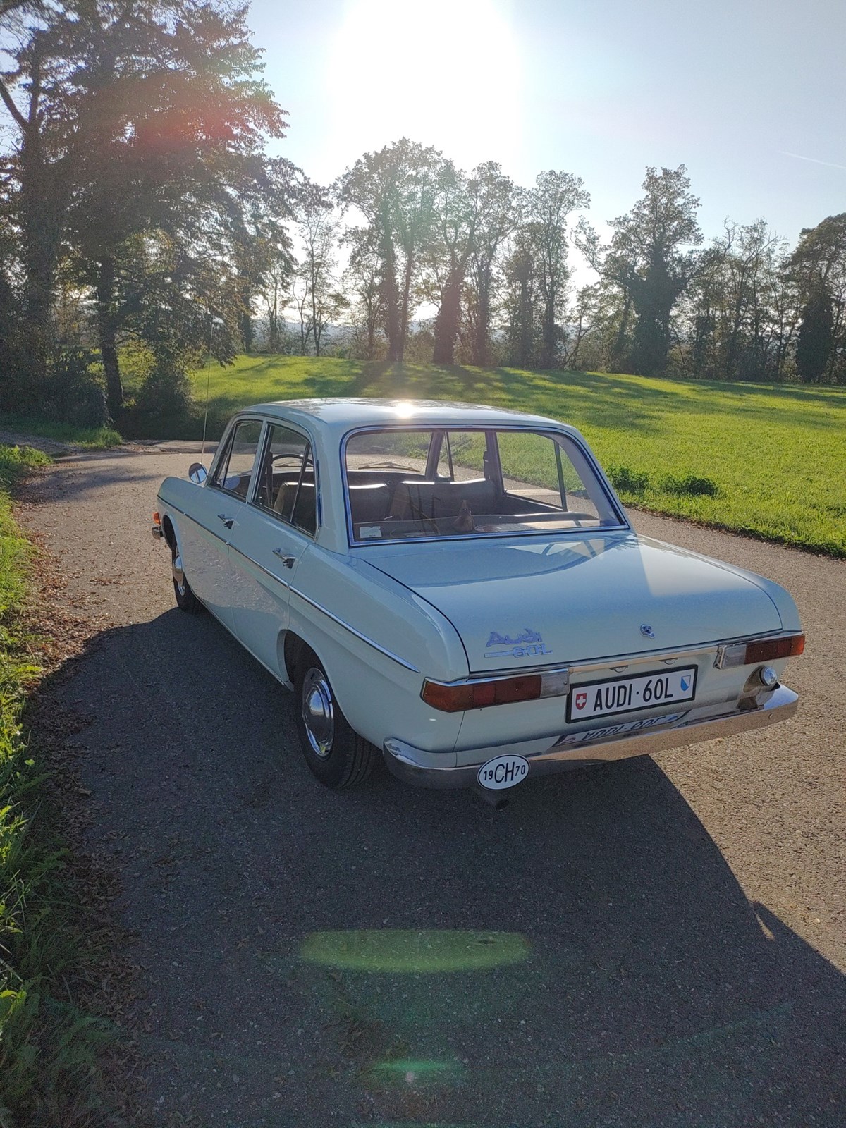AUDI 60 L-image-3