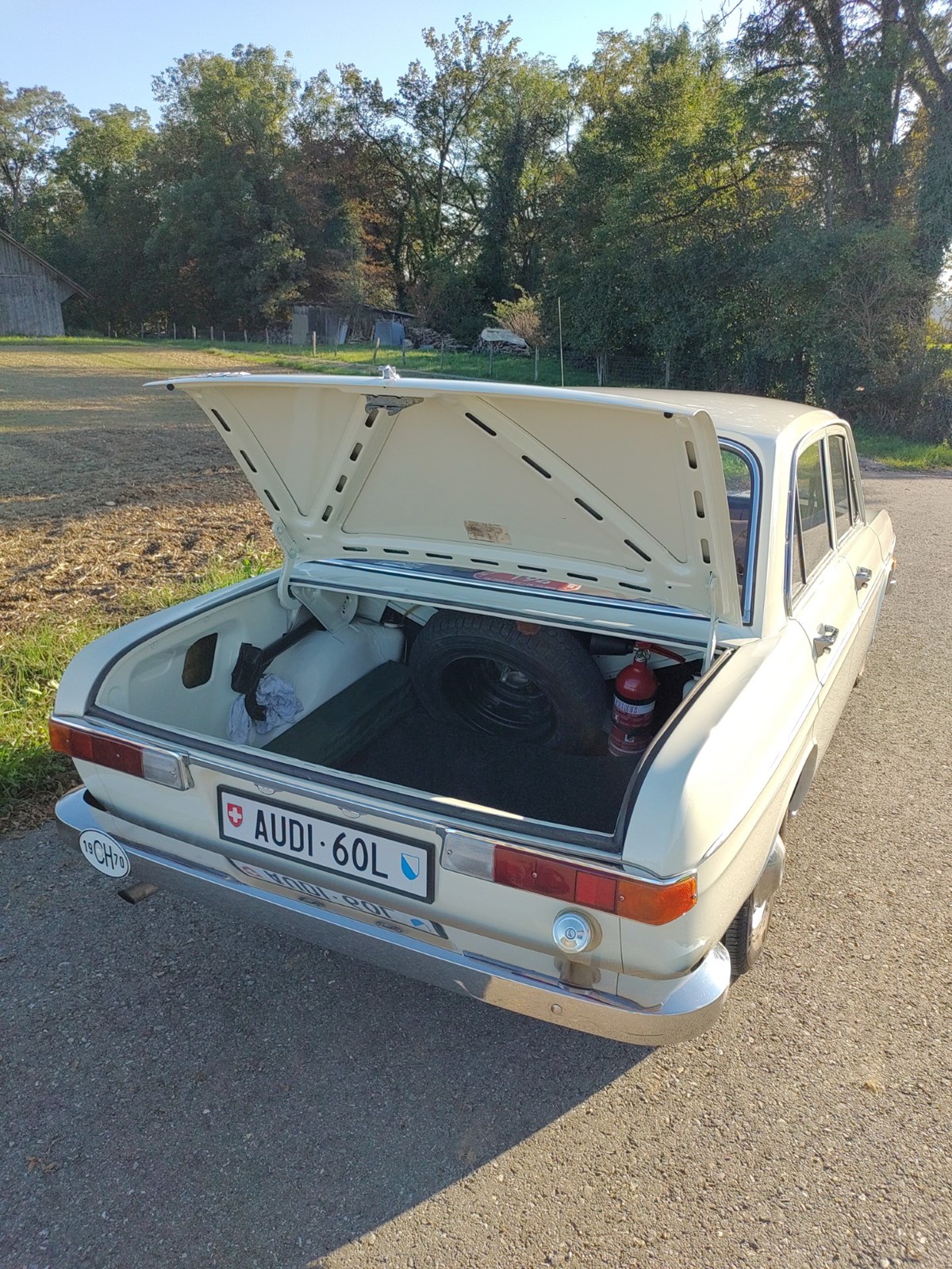 AUDI 60 L-image-5