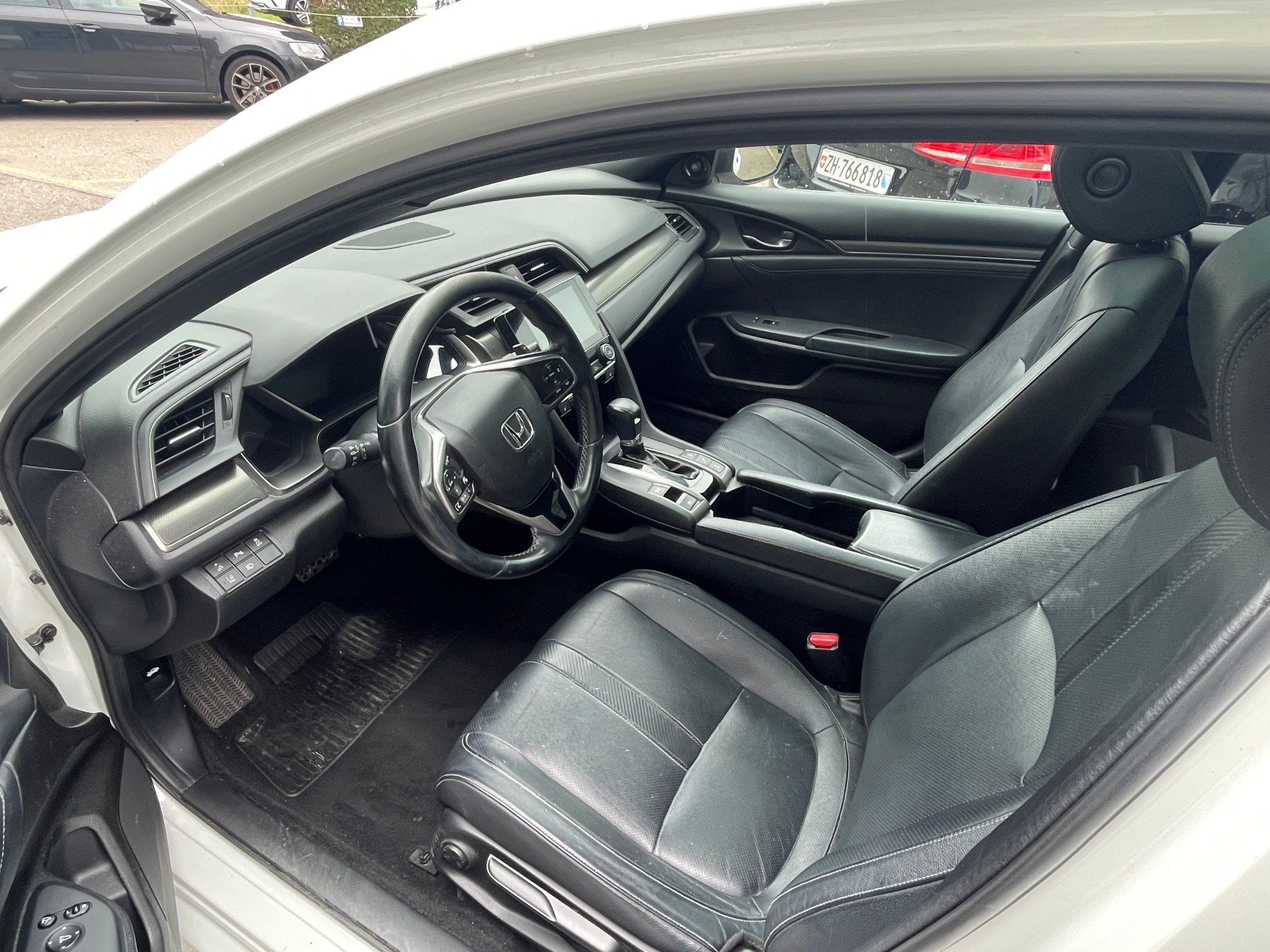 HONDA Civic 1.0 VTEC Comfort CVT-image-5