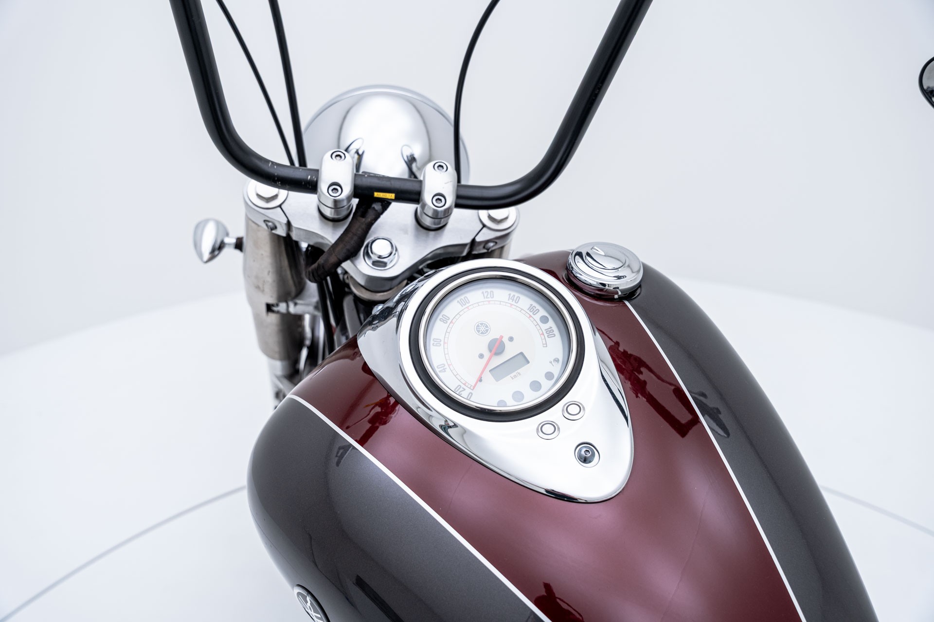 YAMAHA XVS 1100 A Drag Star Classic-image-7