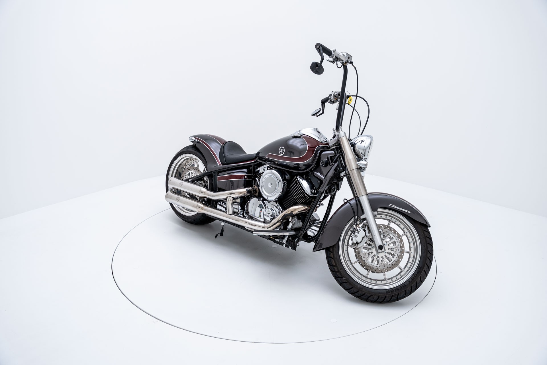 YAMAHA XVS 1100 A Drag Star Classic-showroom-element-1