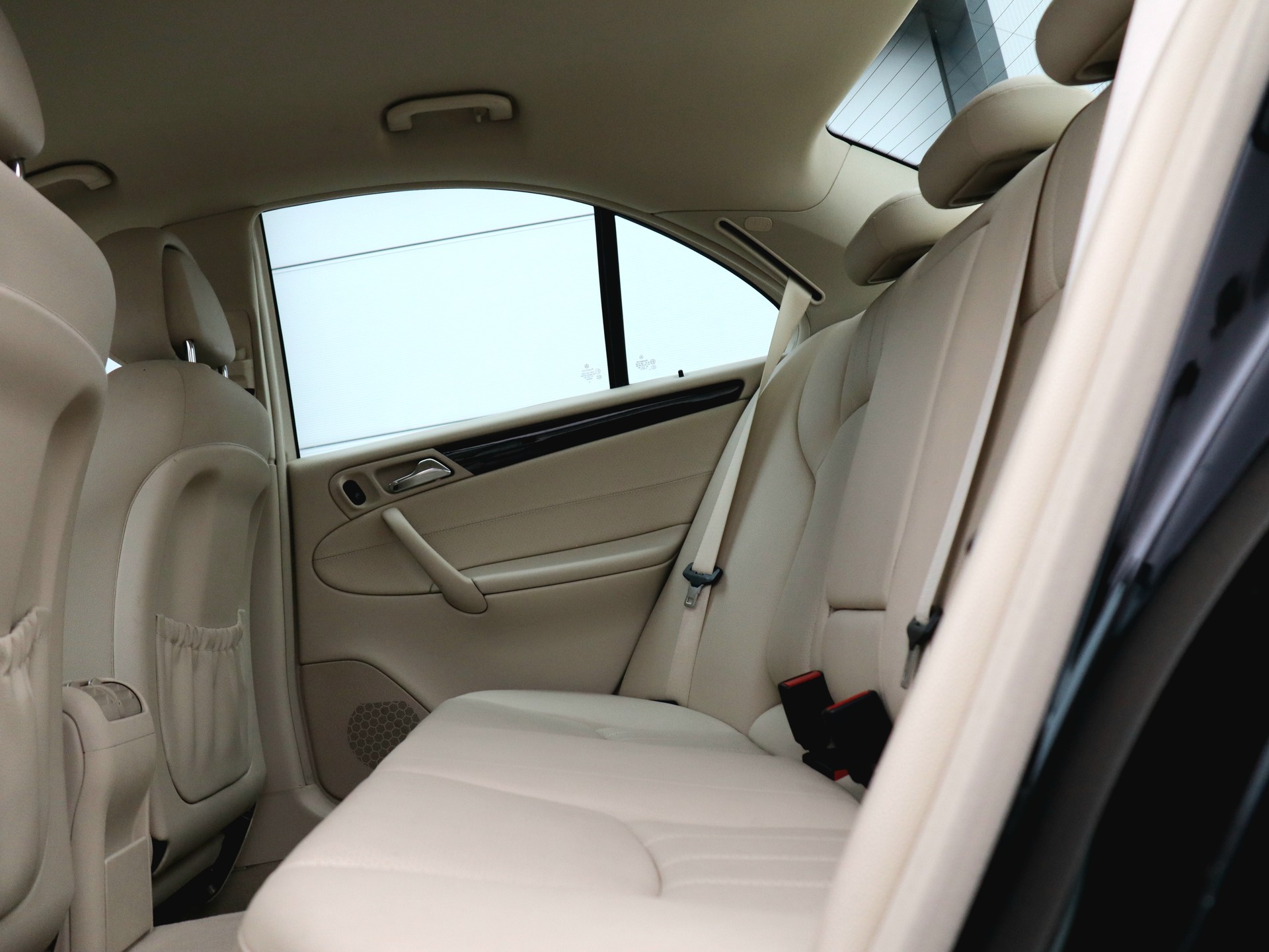 MERCEDES-BENZ C 350 4Matic Automatic (CH)-image-5