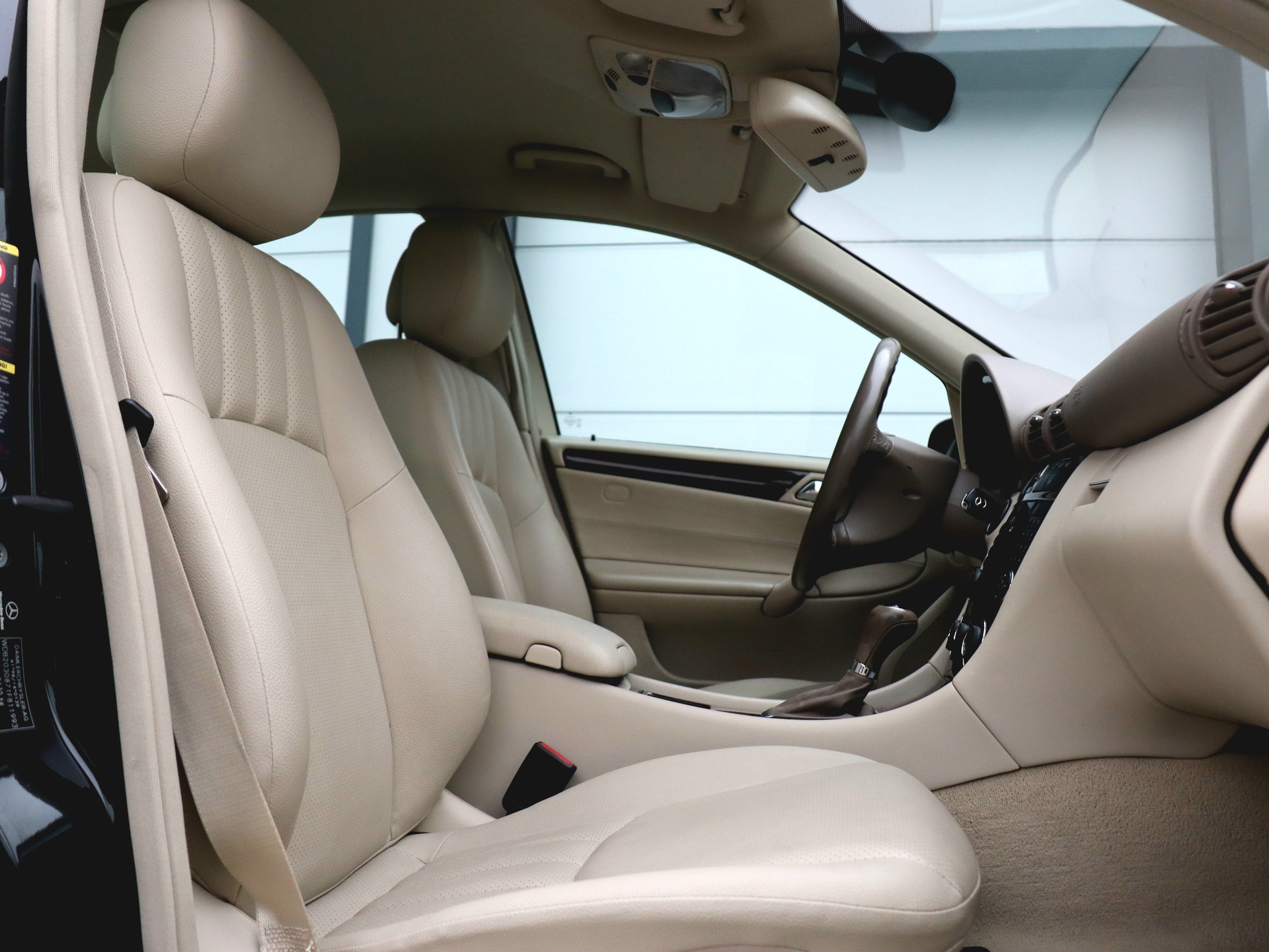 MERCEDES-BENZ C 350 4Matic Automatic (CH)-image-8