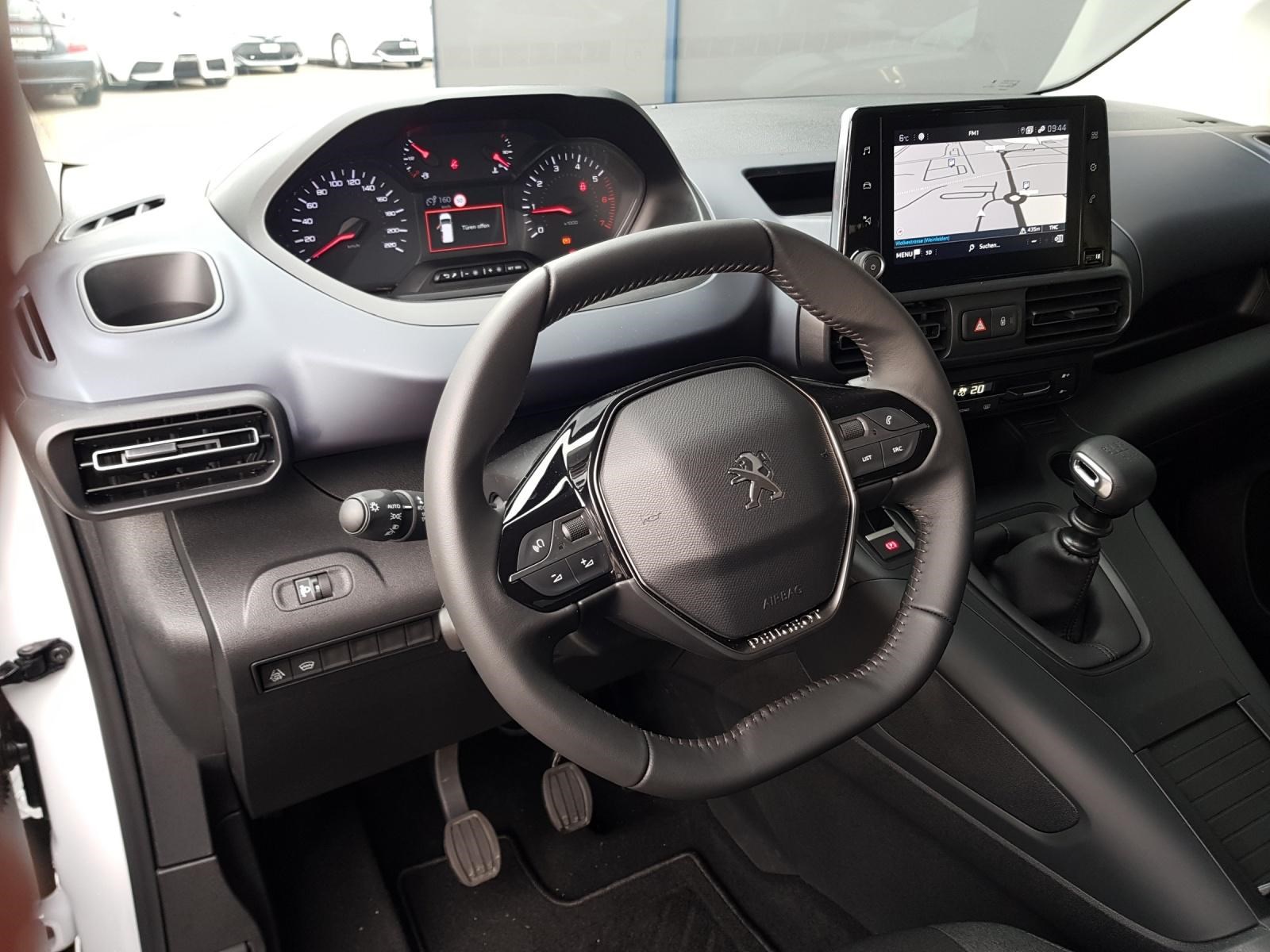 PEUGEOT Rifter 1.5 BlueHDi 100 Allure S/S-image-11