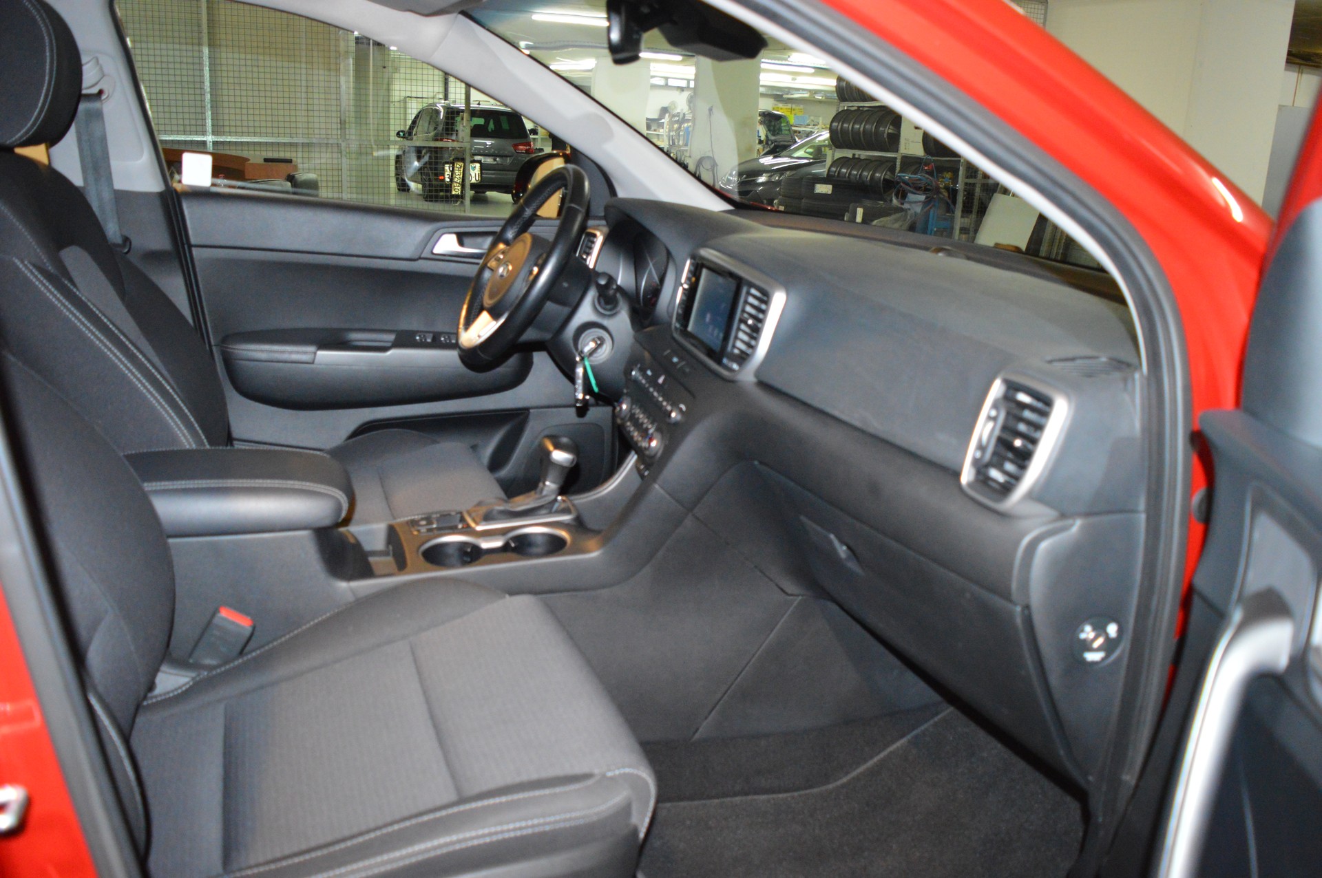KIA Sportage 1.6CRDi Mild Hybrid Power 25 4WD Automat-image-17