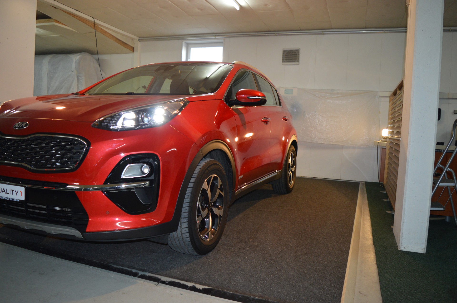 KIA Sportage 1.6CRDi Mild Hybrid Power 25 4WD Automat-image-1
