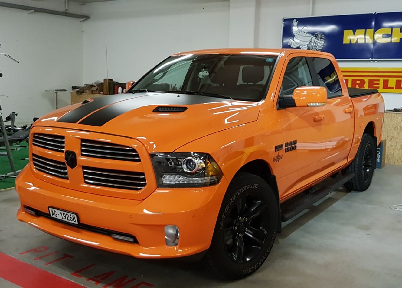 DODGE RAM Sport Crew Cab, limited Edition! Topausstattung-image-0