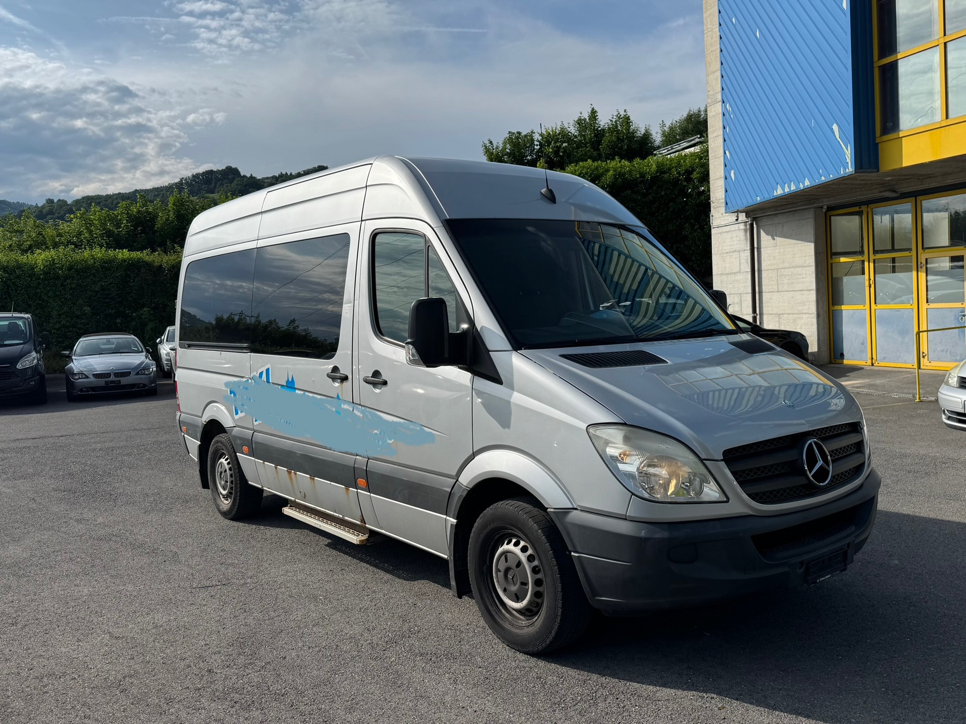 MERCEDES-BENZ 311 CDI-image-2