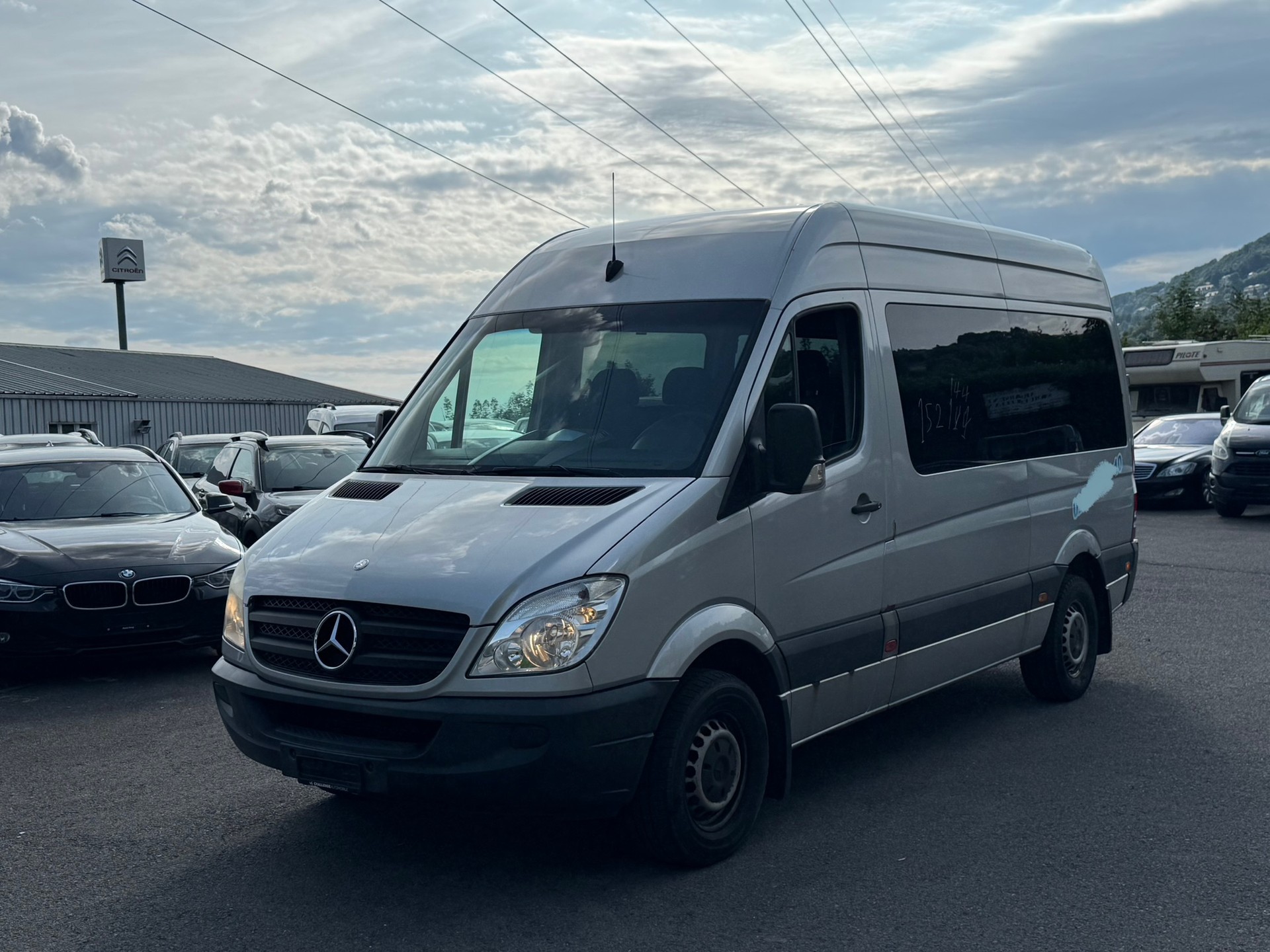 MERCEDES-BENZ 311 CDI-image-0