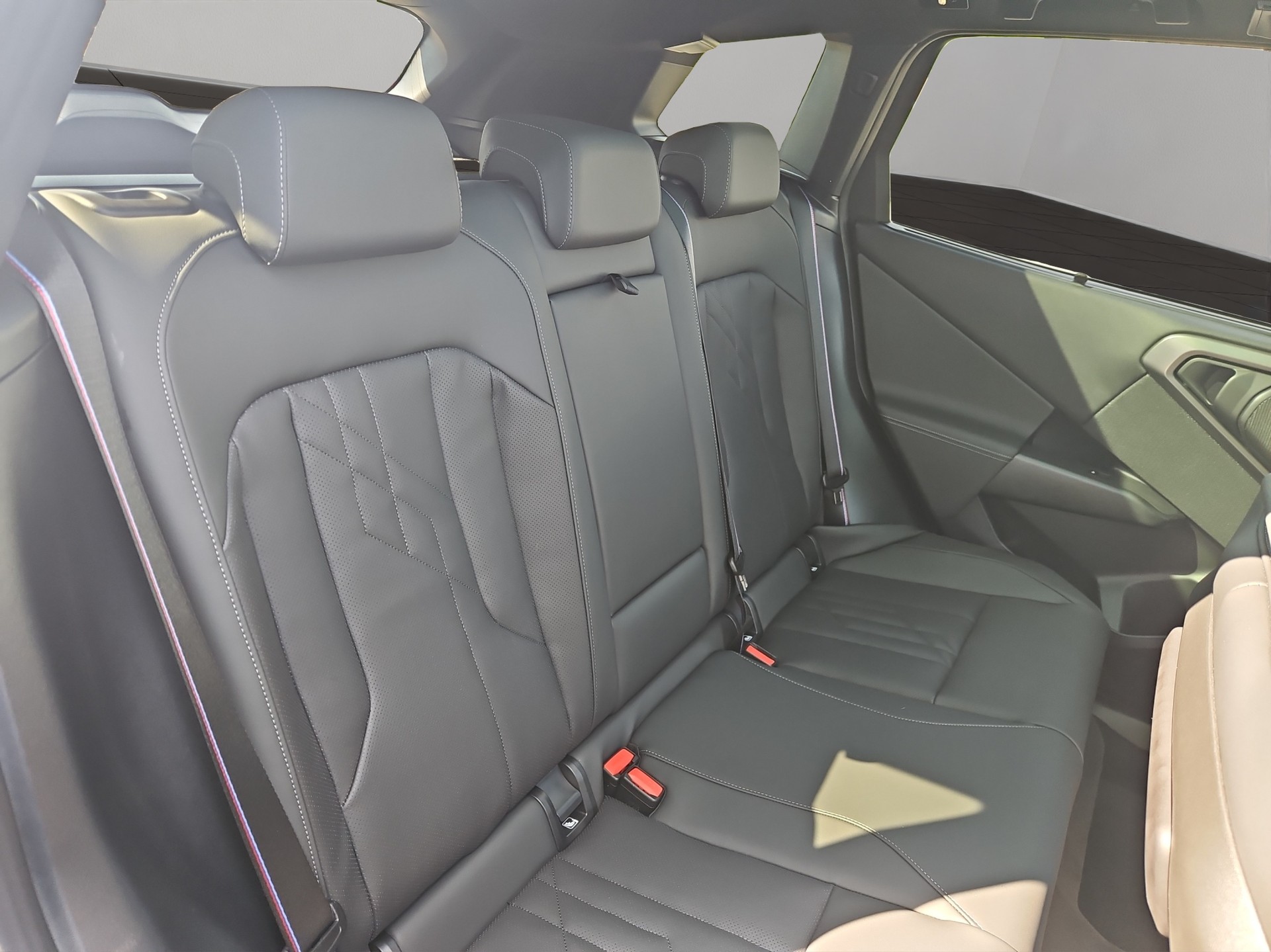 BMW X3 xDrive M50 48V M Sport Pro-image-16