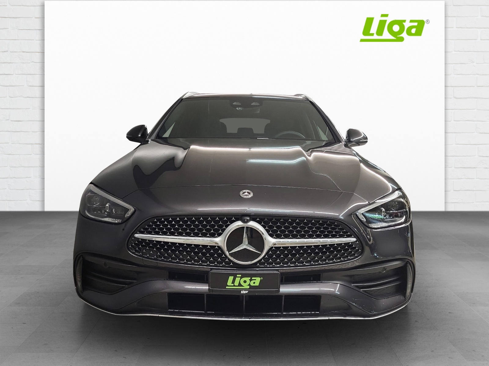 MERCEDES-BENZ C 220 d AMG Line 4Matic Swiss Star T-image-2