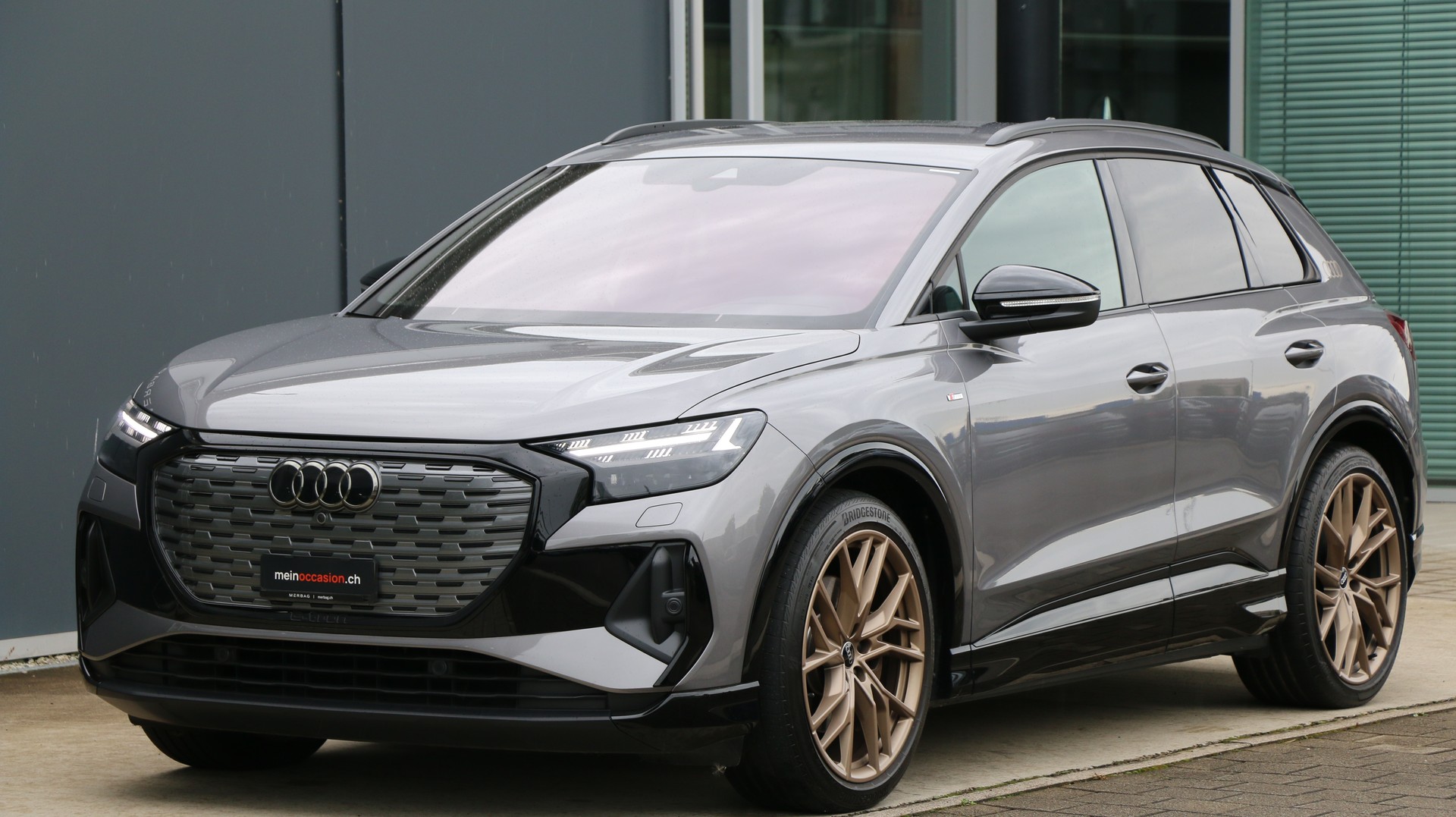 AUDI Q4 e-tron 50 quattro-image-1