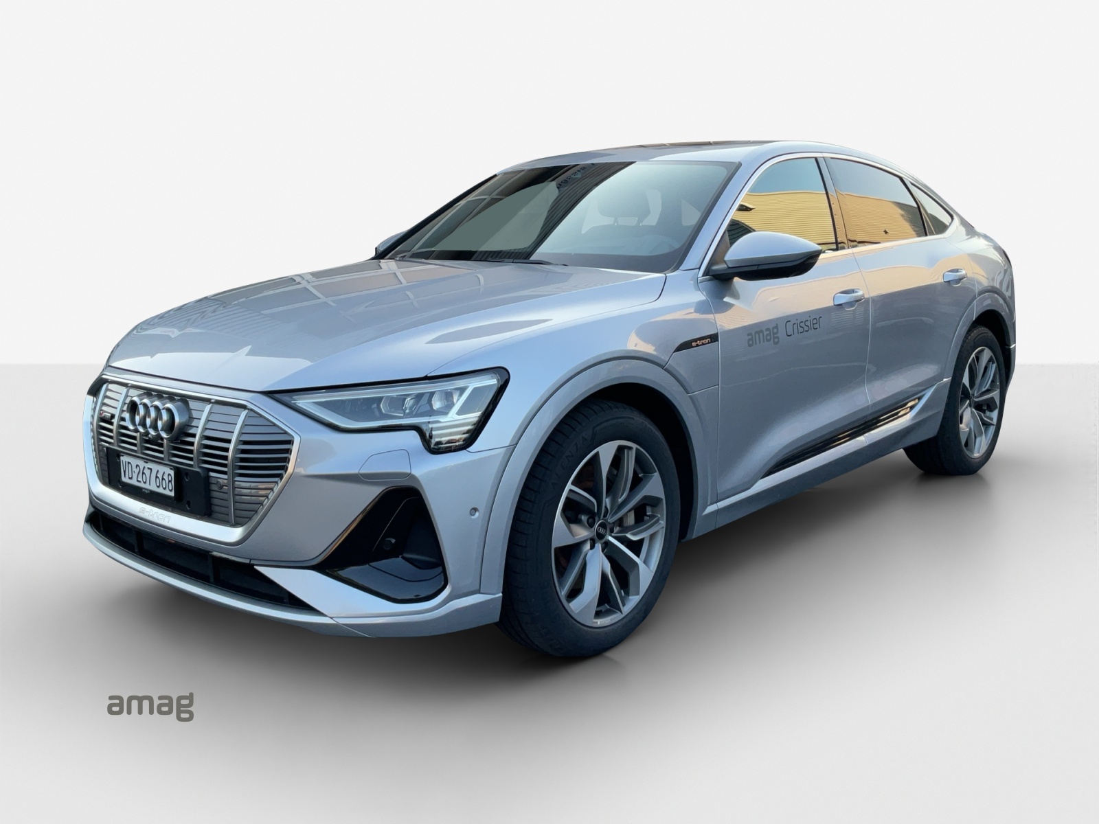 AUDI e-tron 55 Sportback S Line quattro-image-0