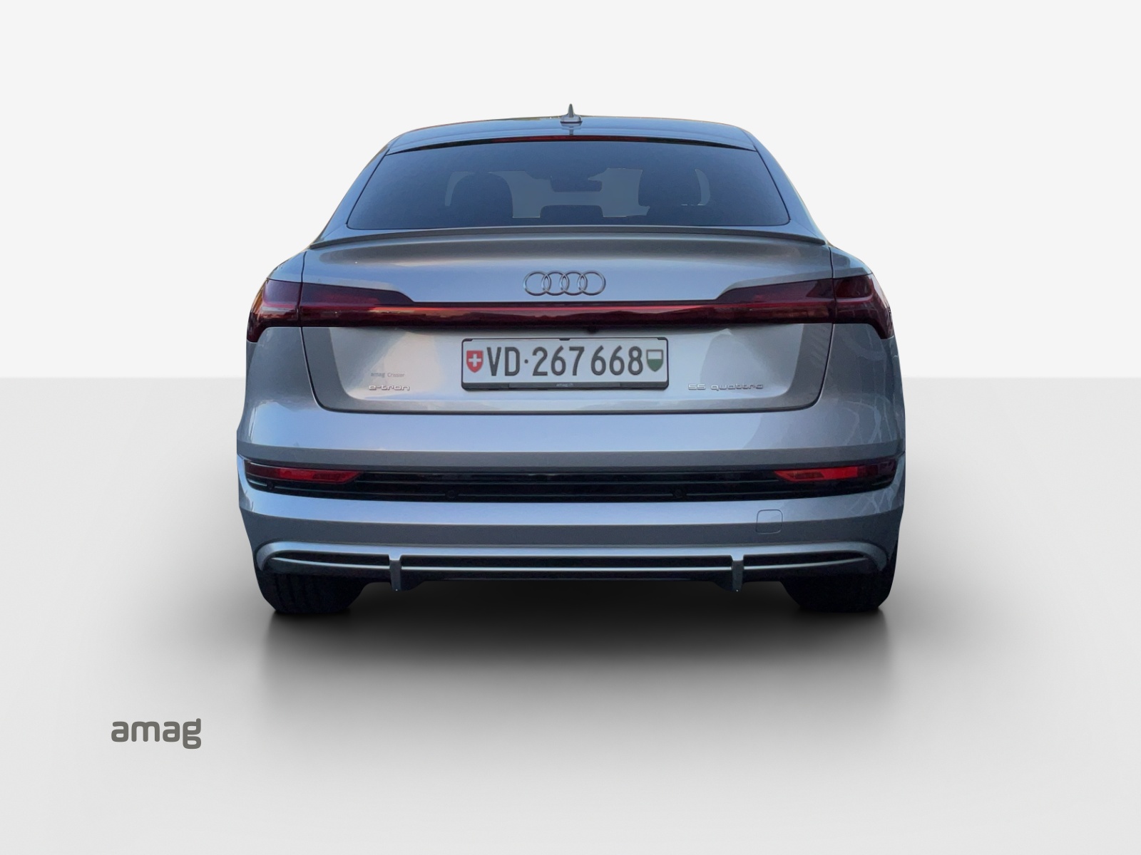 AUDI e-tron 55 Sportback S Line quattro-image-3