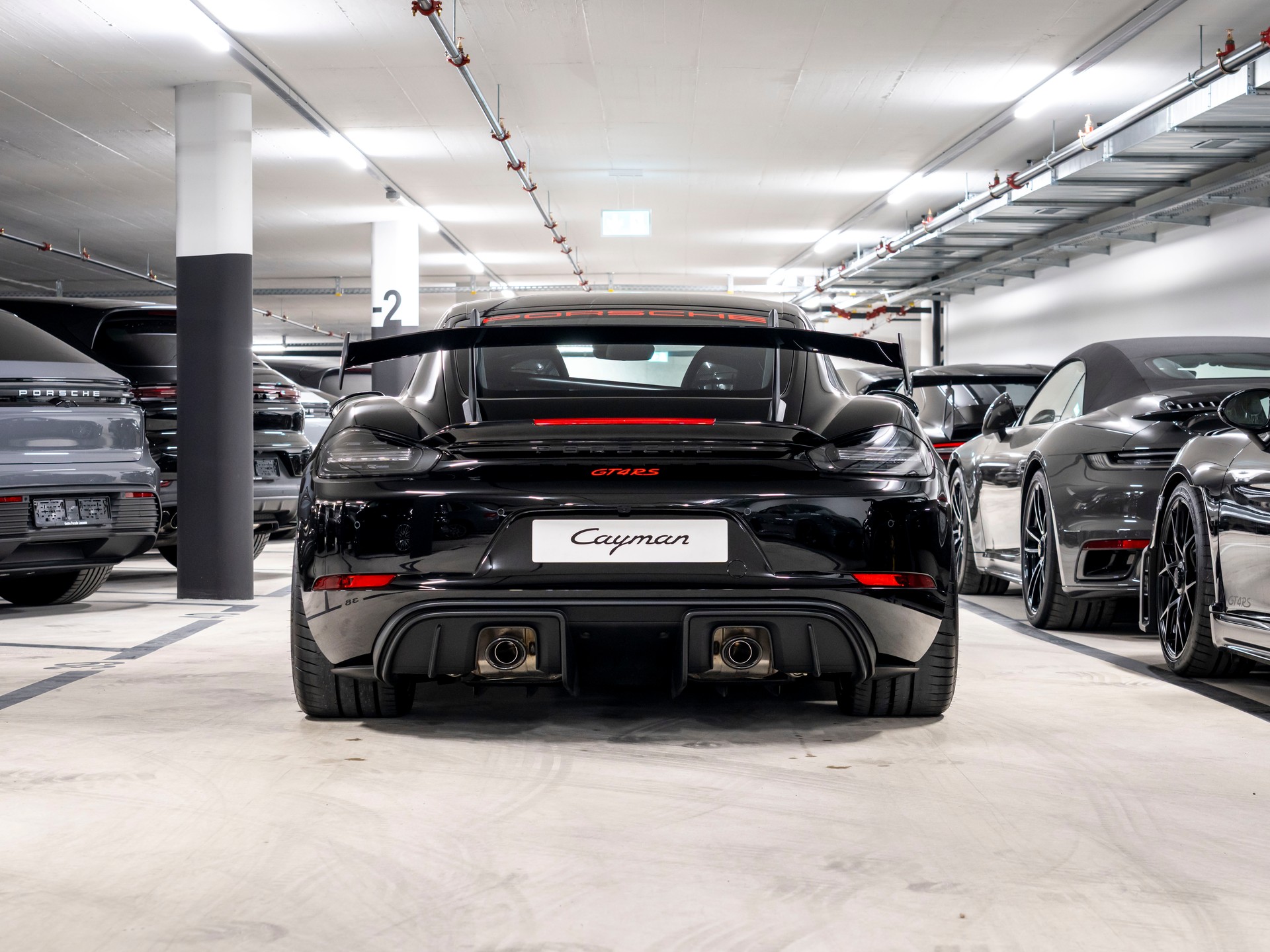PORSCHE 718 Cayman GT4 RS PDK-image-4