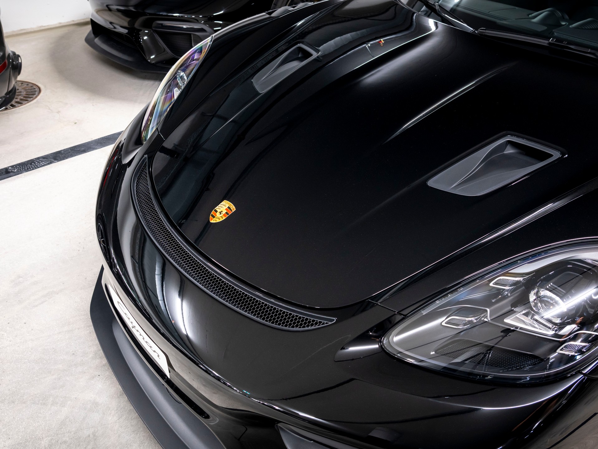 PORSCHE 718 Cayman GT4 RS PDK-image-18