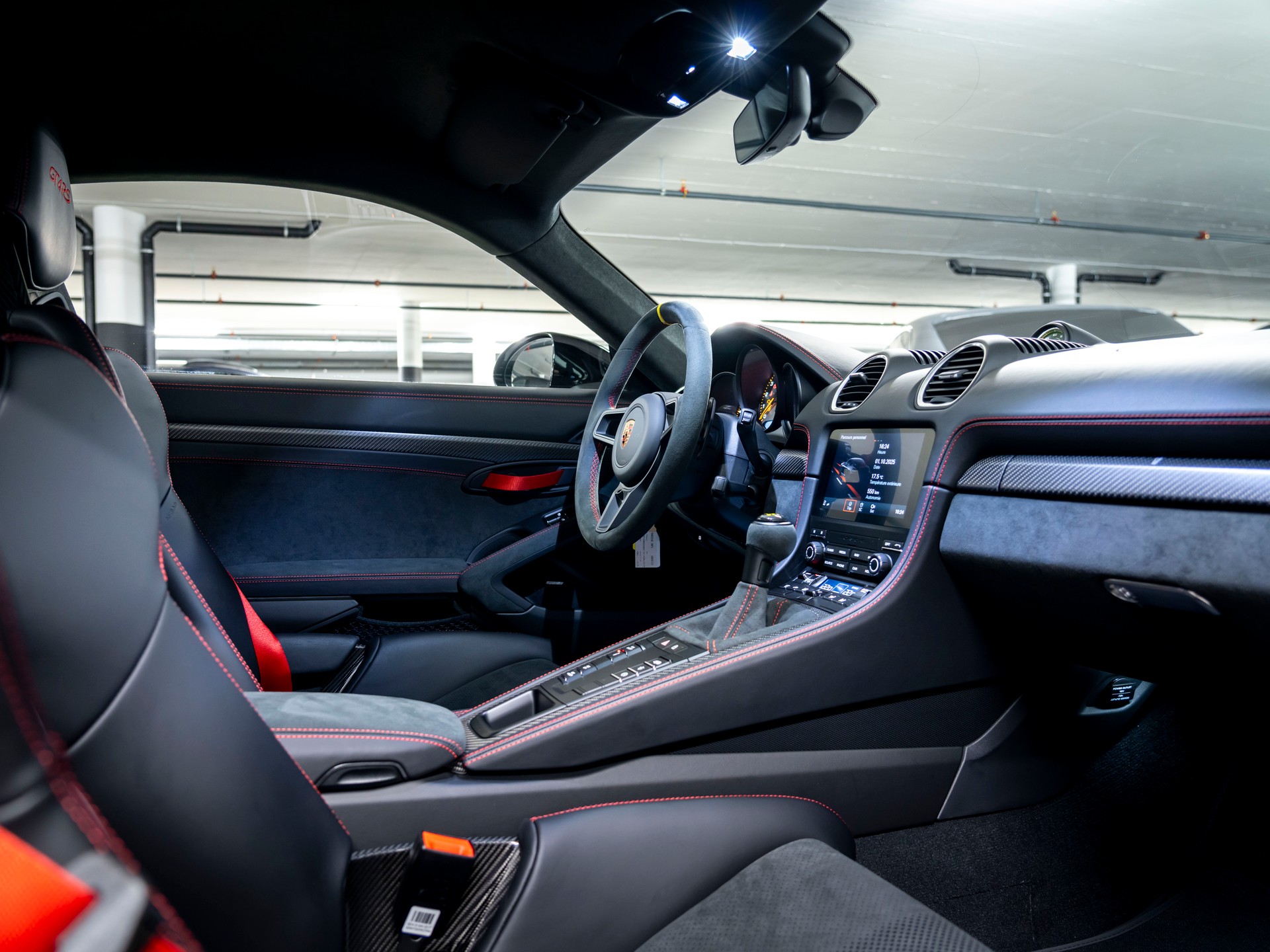 PORSCHE 718 Cayman GT4 RS PDK-image-28