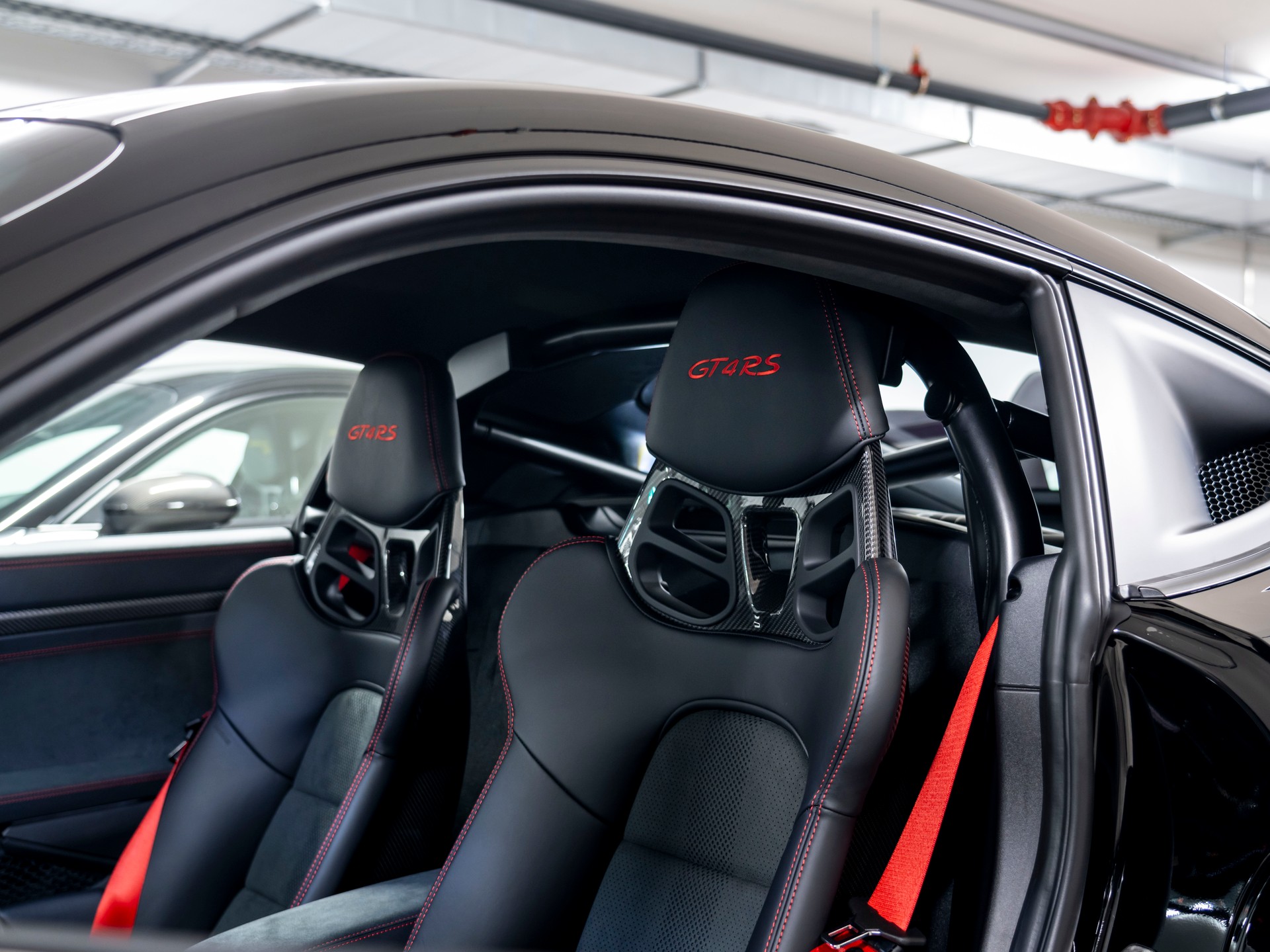 PORSCHE 718 Cayman GT4 RS PDK-image-27