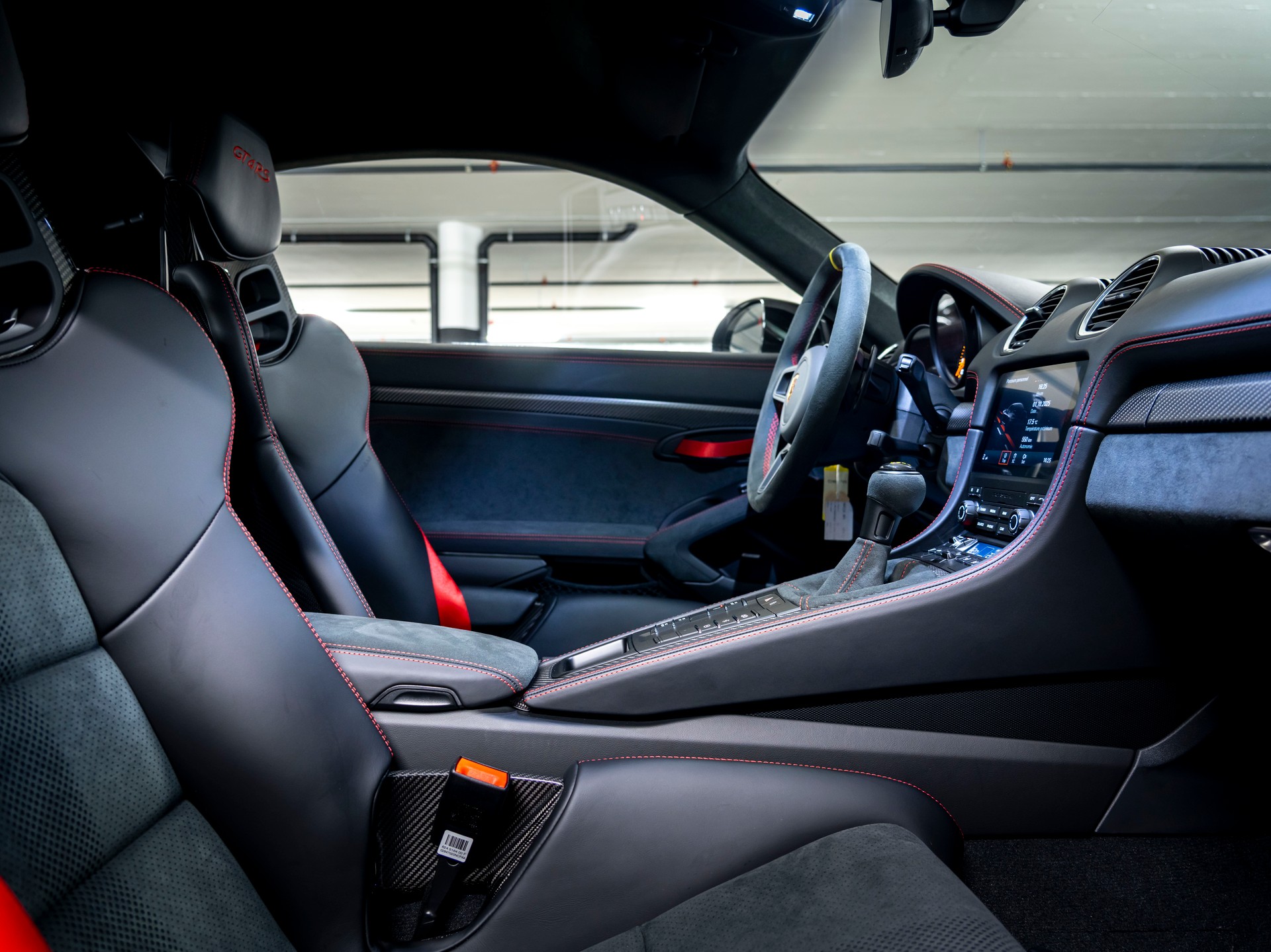 PORSCHE 718 Cayman GT4 RS PDK-image-7